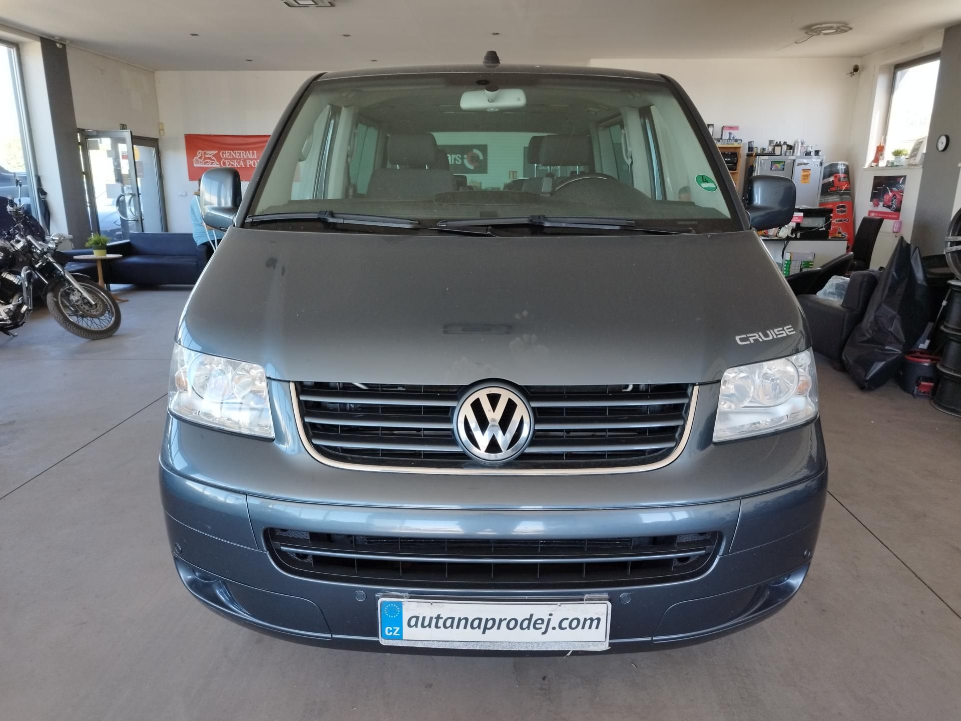 Volkswagen Multivan, TDI,96KW,7MÍST,ALU,TAŽNÝ - fotka 2