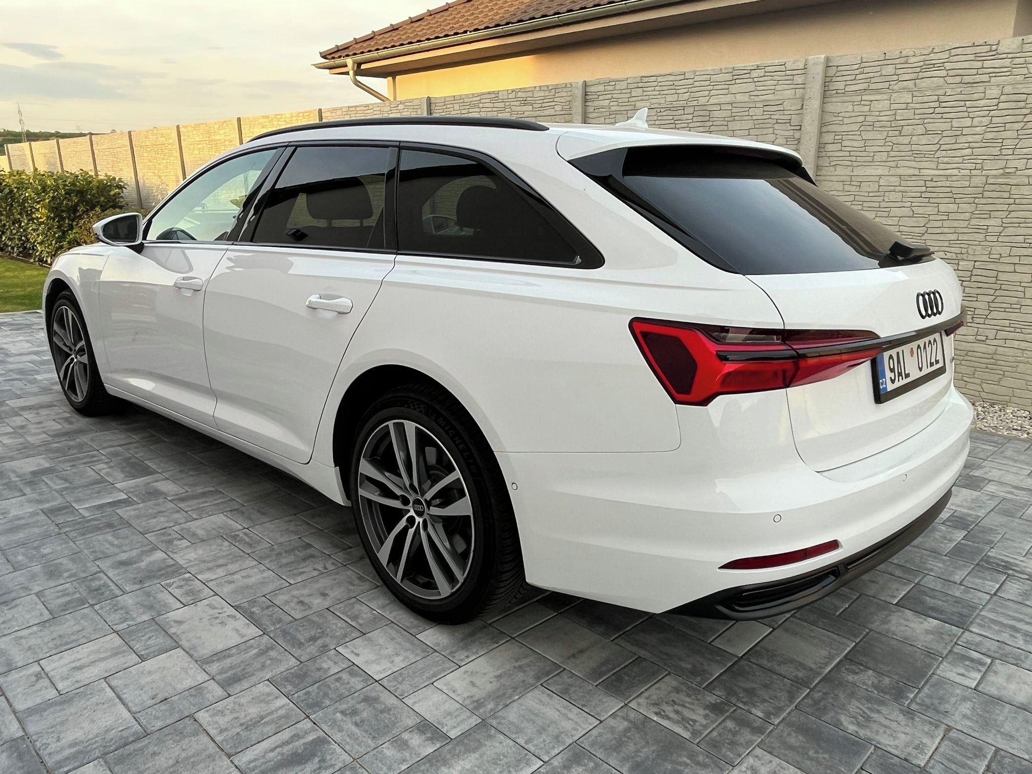 Audi A6 Avant, AUDI A6 SPORT 45 TFSI QUATTRO - fotka 4