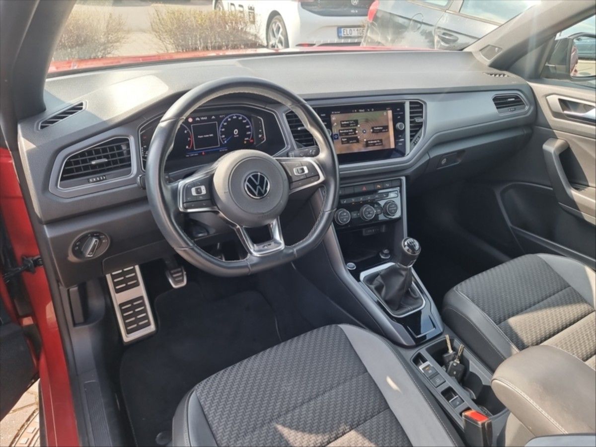 Volkswagen T-Roc, 1,5 TSi R-Line Cabrio - fotka 3