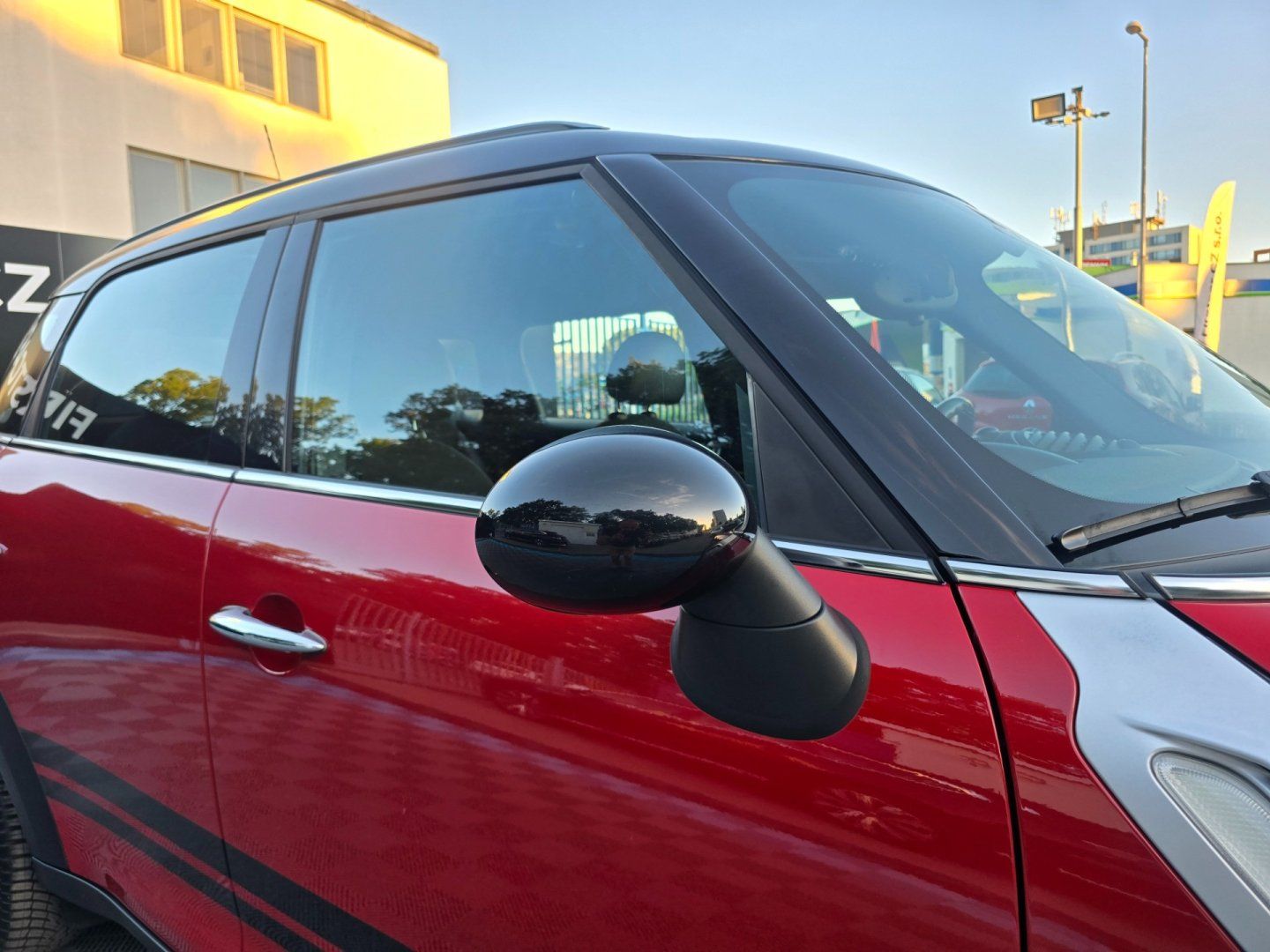 Mini Countryman, 1.6i/AT/ČR/1.MAJ/2014 - fotka 6