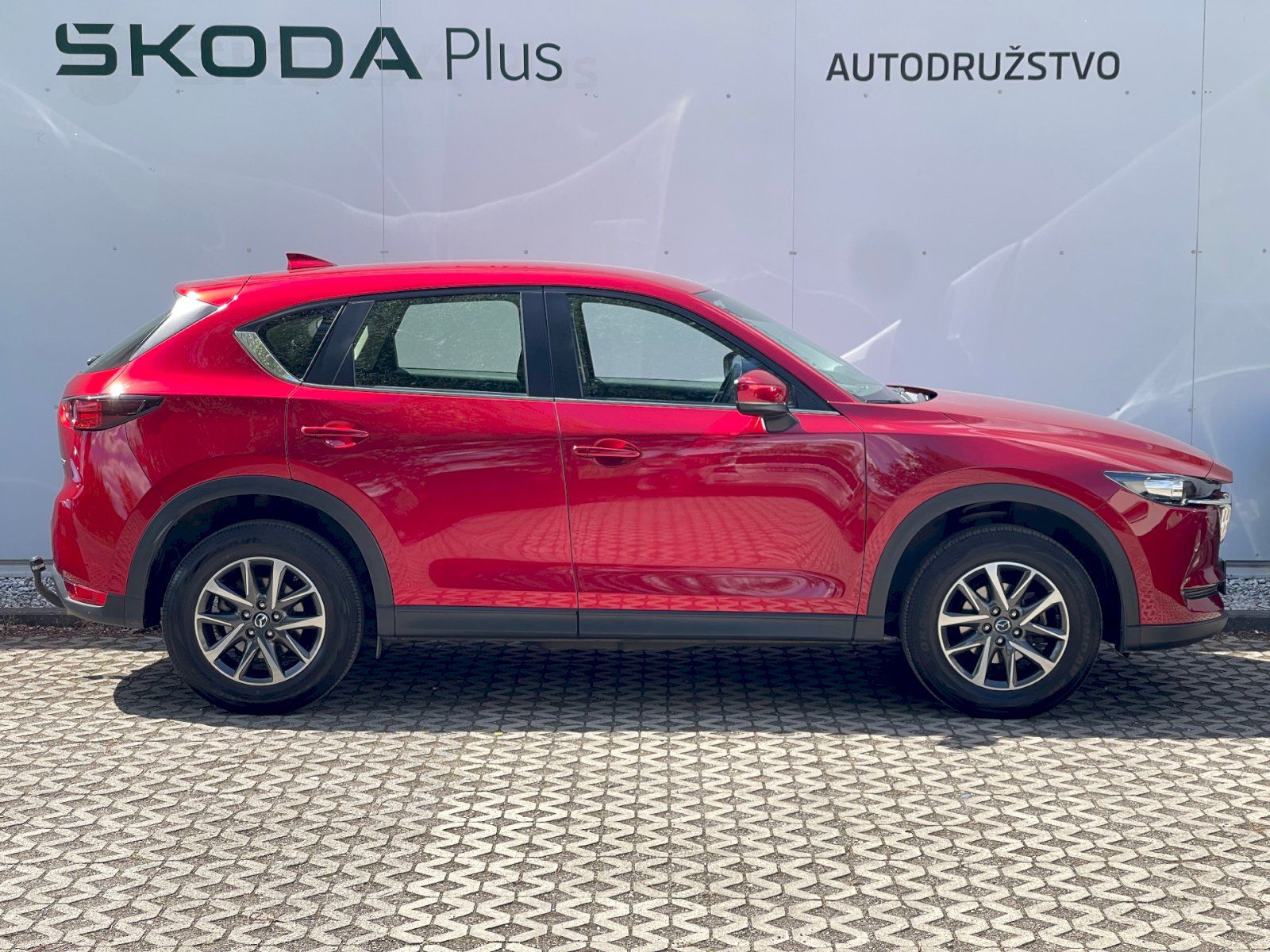 Mazda CX-5, 2.0 Skyactive / 121 kW - fotka 3