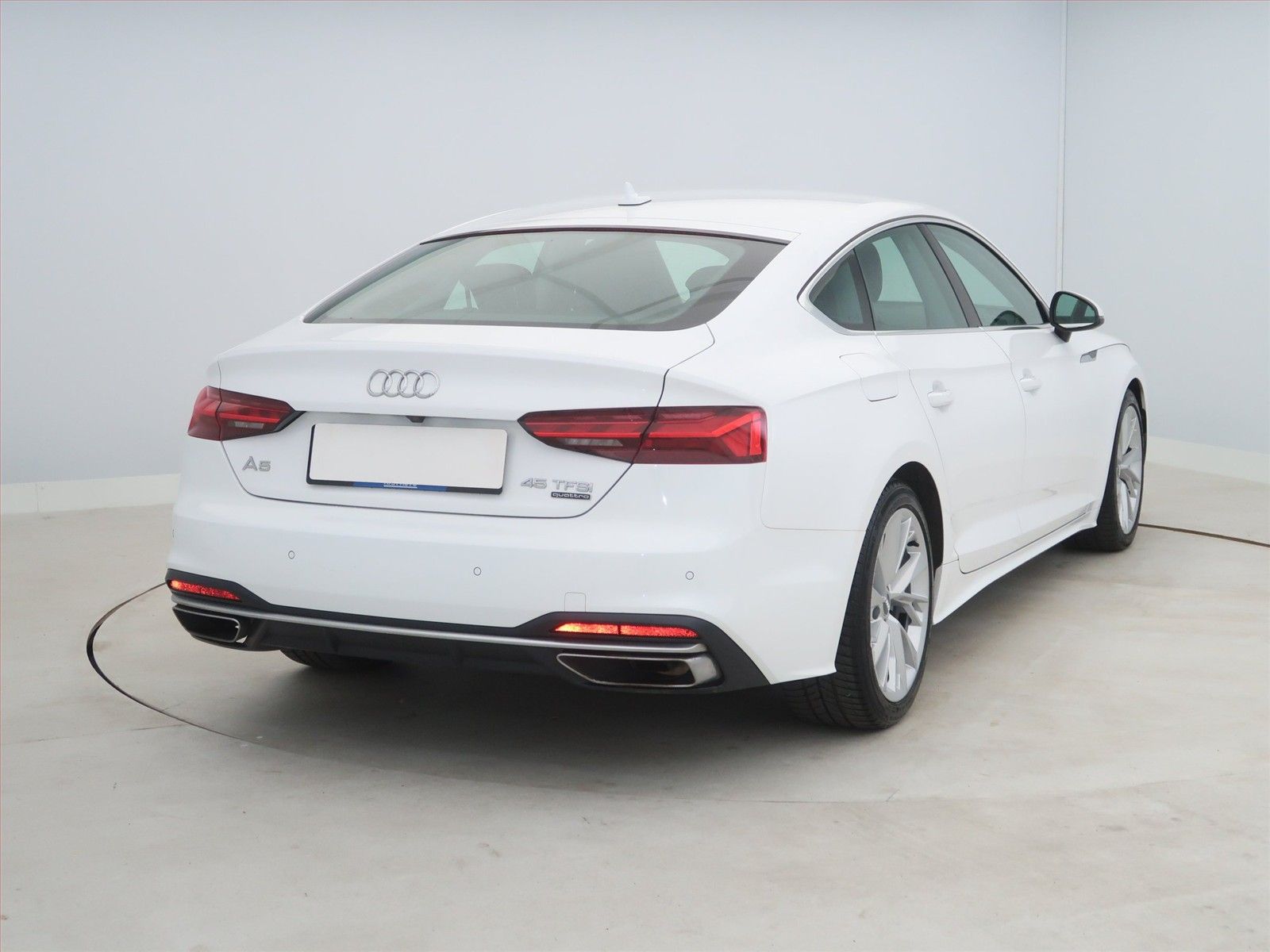 Audi A5, 45 TFSI, 4X4, Automat - fotka 5