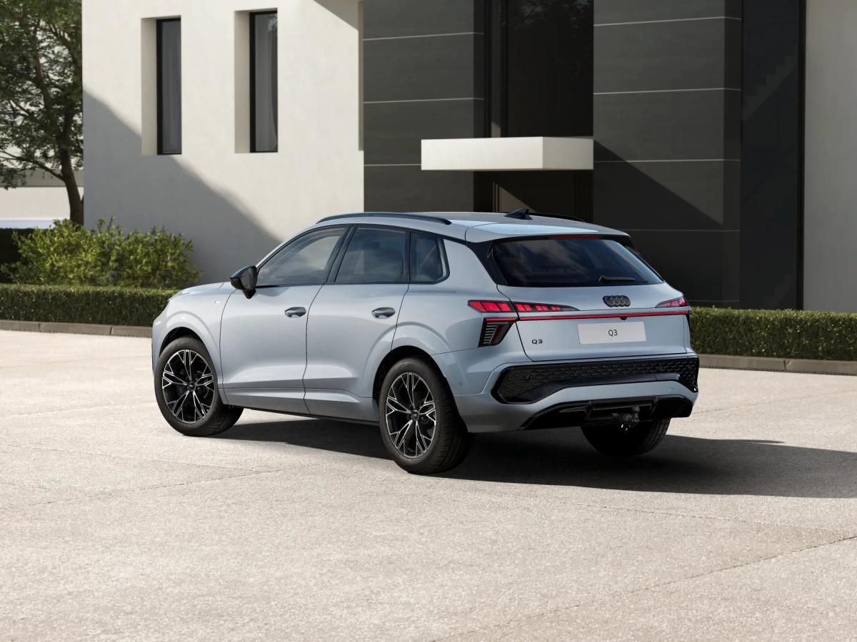 Audi Q3, S line pakety Tech Plus + Grav - fotka 5