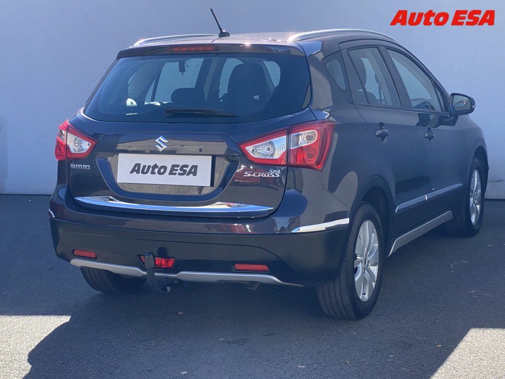 Suzuki SX4, 1.6i,Club - fotka 4