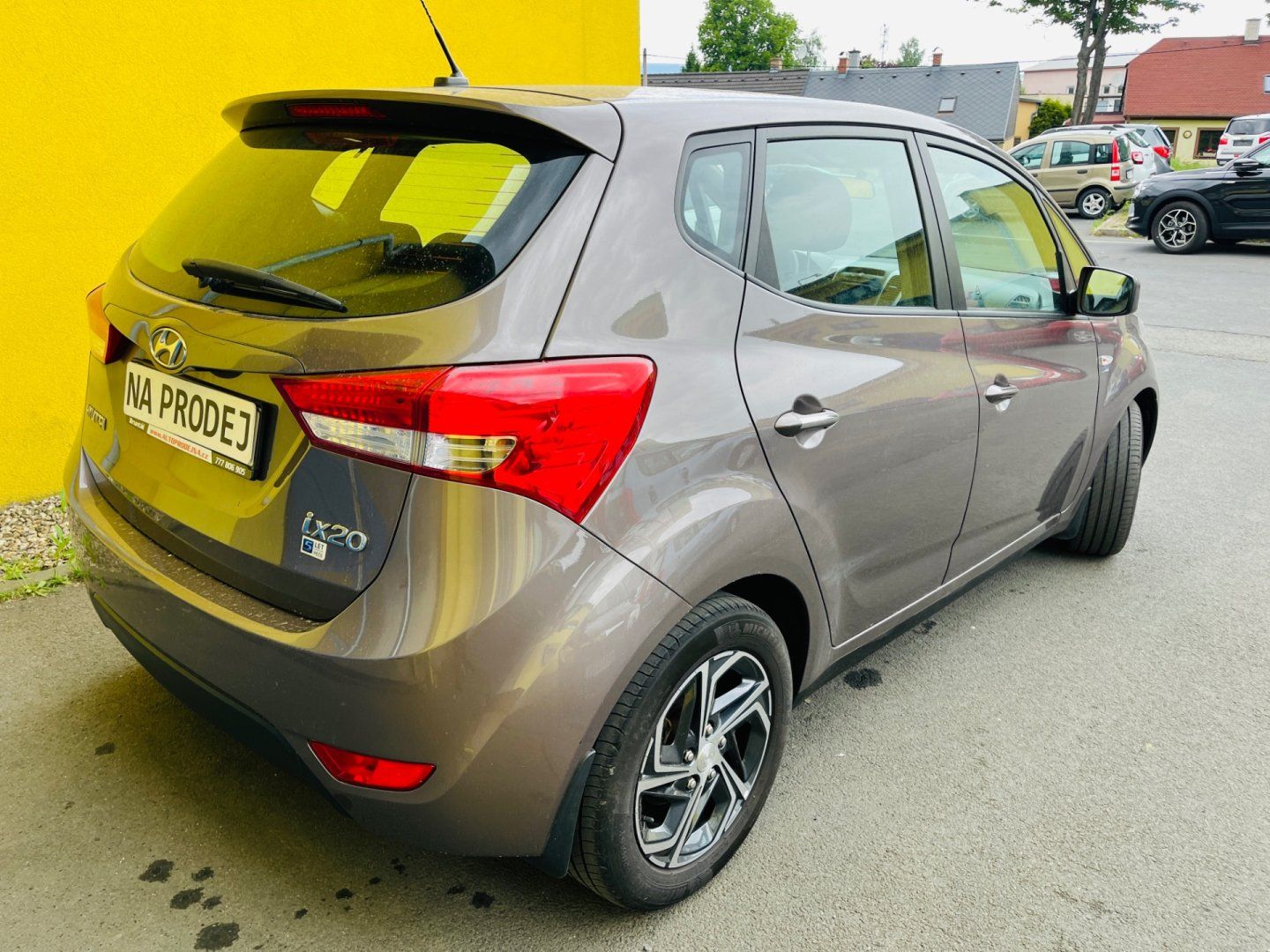 Hyundai ix20, 1.6 i BENZÍN 91 kW ALU KOLA - fotka 5