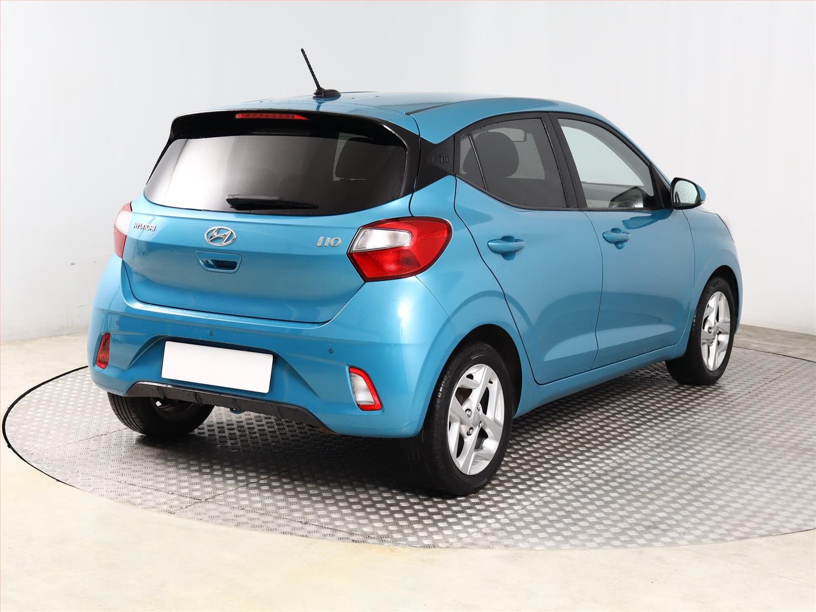 Hyundai i10, 1.0, ČR,1.maj, Serv.kniha - fotka 5