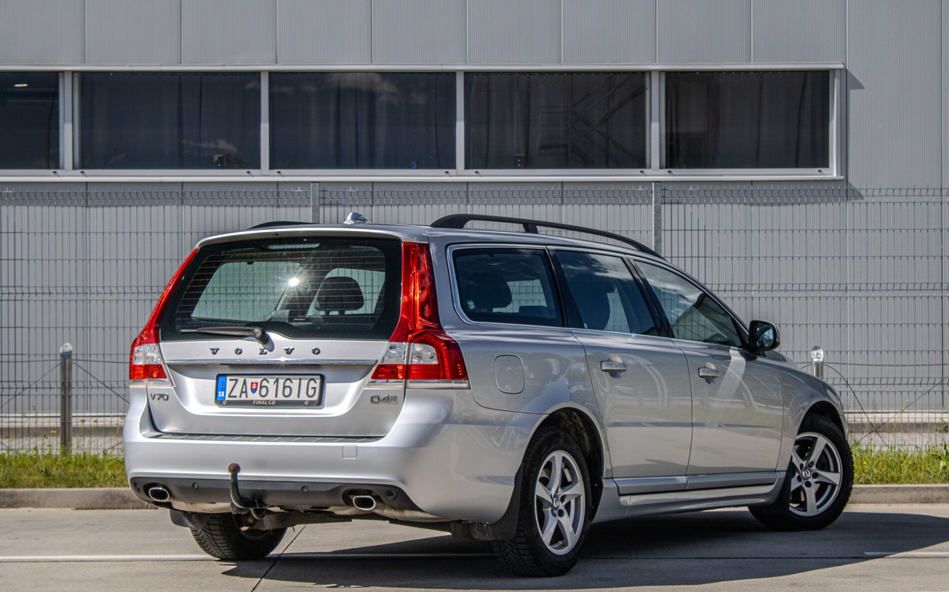 Volvo V70 - fotka 6