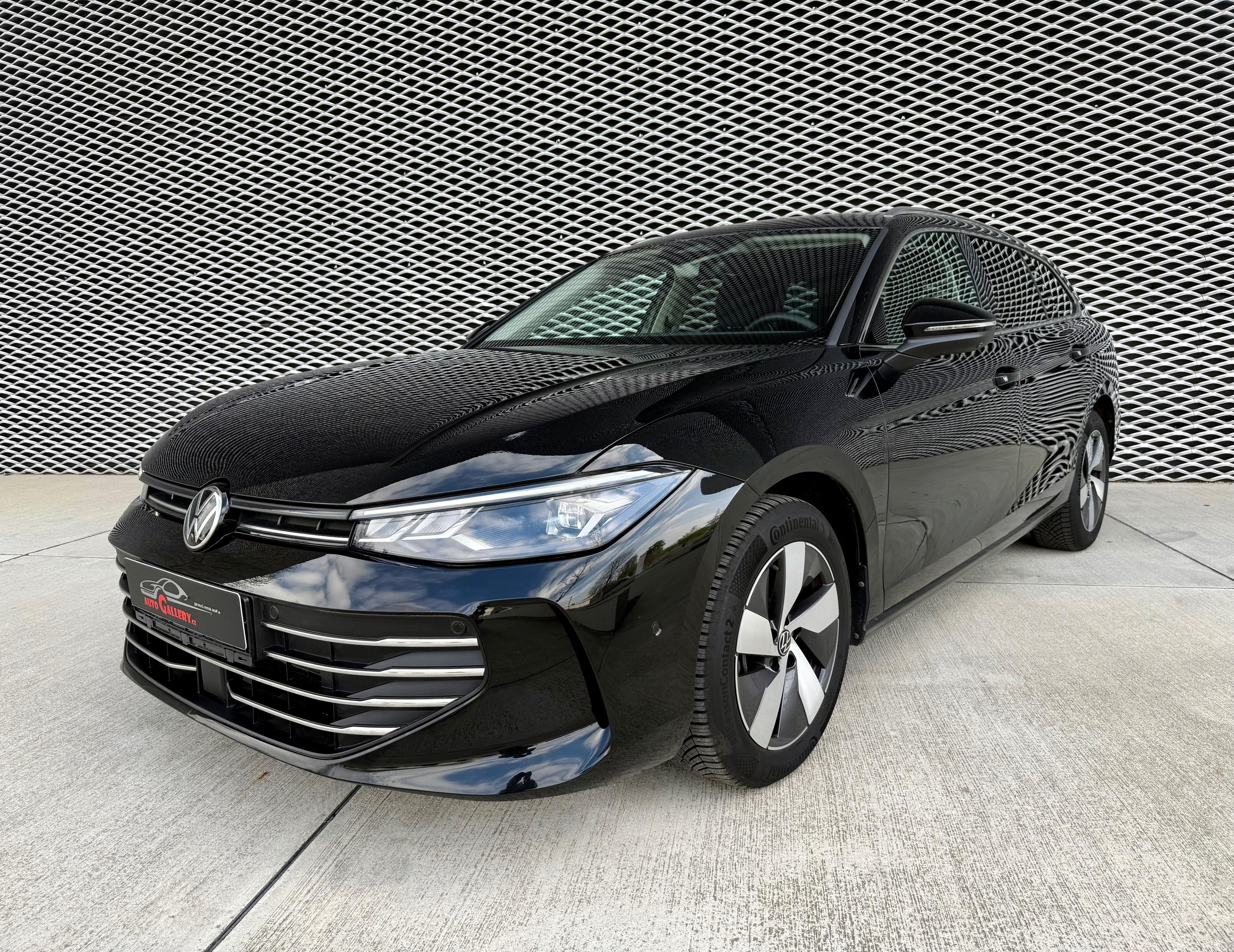 Volkswagen Passat, 1.5 e-TSi DSG 110 kW - fotka 2