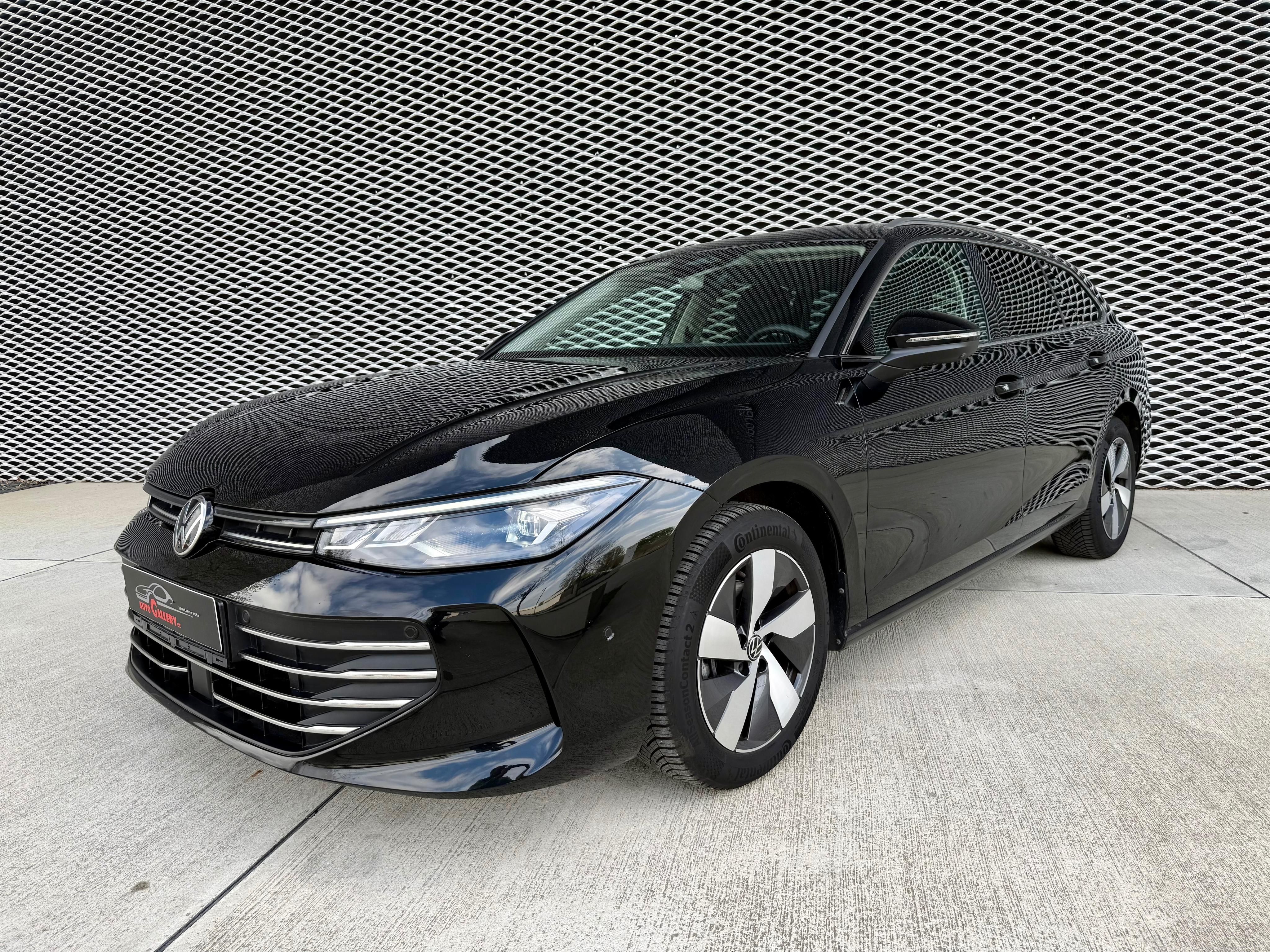 Volkswagen Passat, 1.5 e-TSi DSG 110 kW - fotka 3
