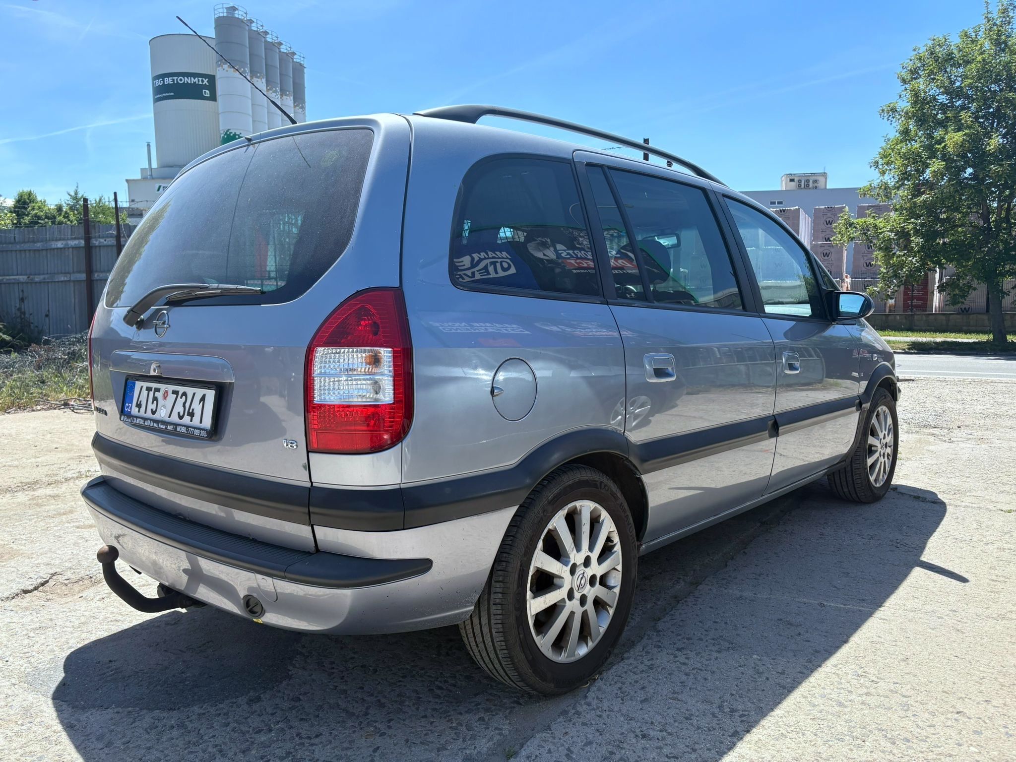 Opel Zafira, 1,8 16V, 7 míst - fotka 5
