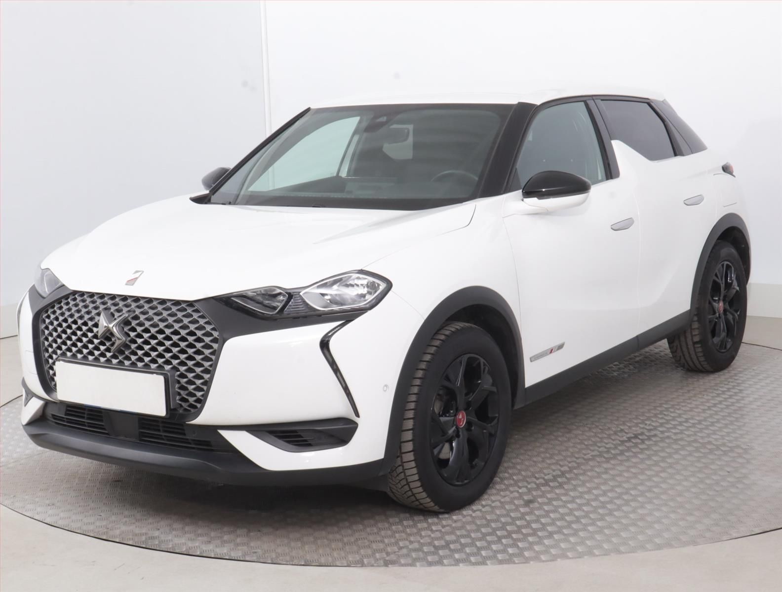DS 3 Crossback, E-Tense 50kWh, SoH 98% - fotka 2