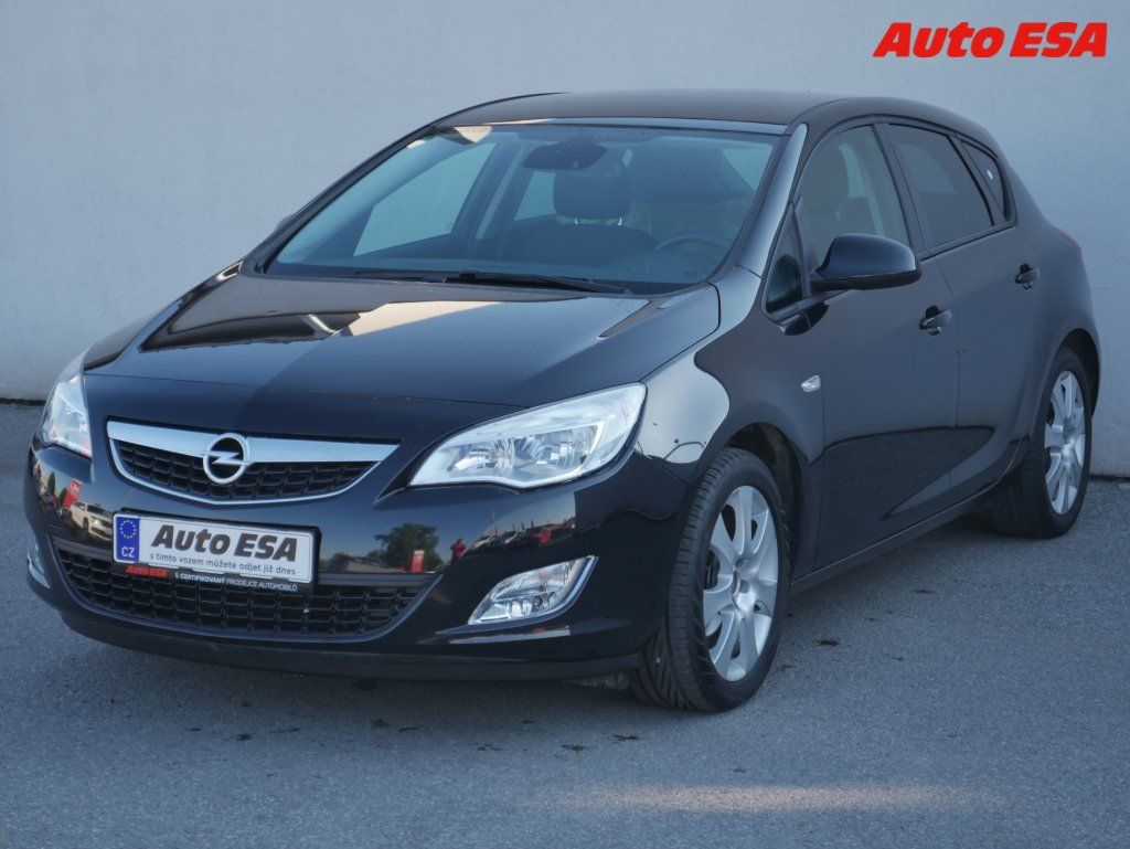 Opel Astra, 1.4i - fotka 3