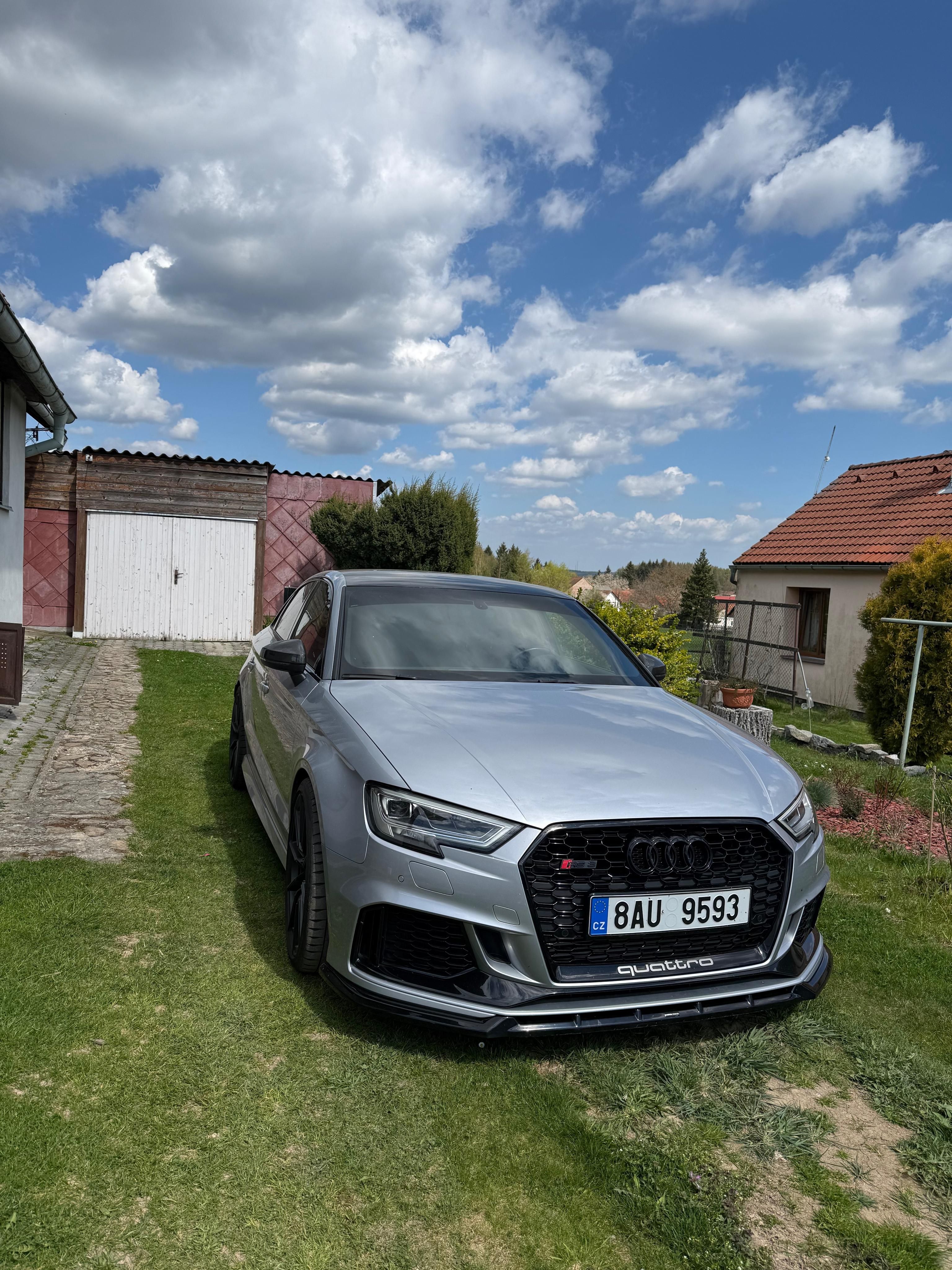 Audi RS3