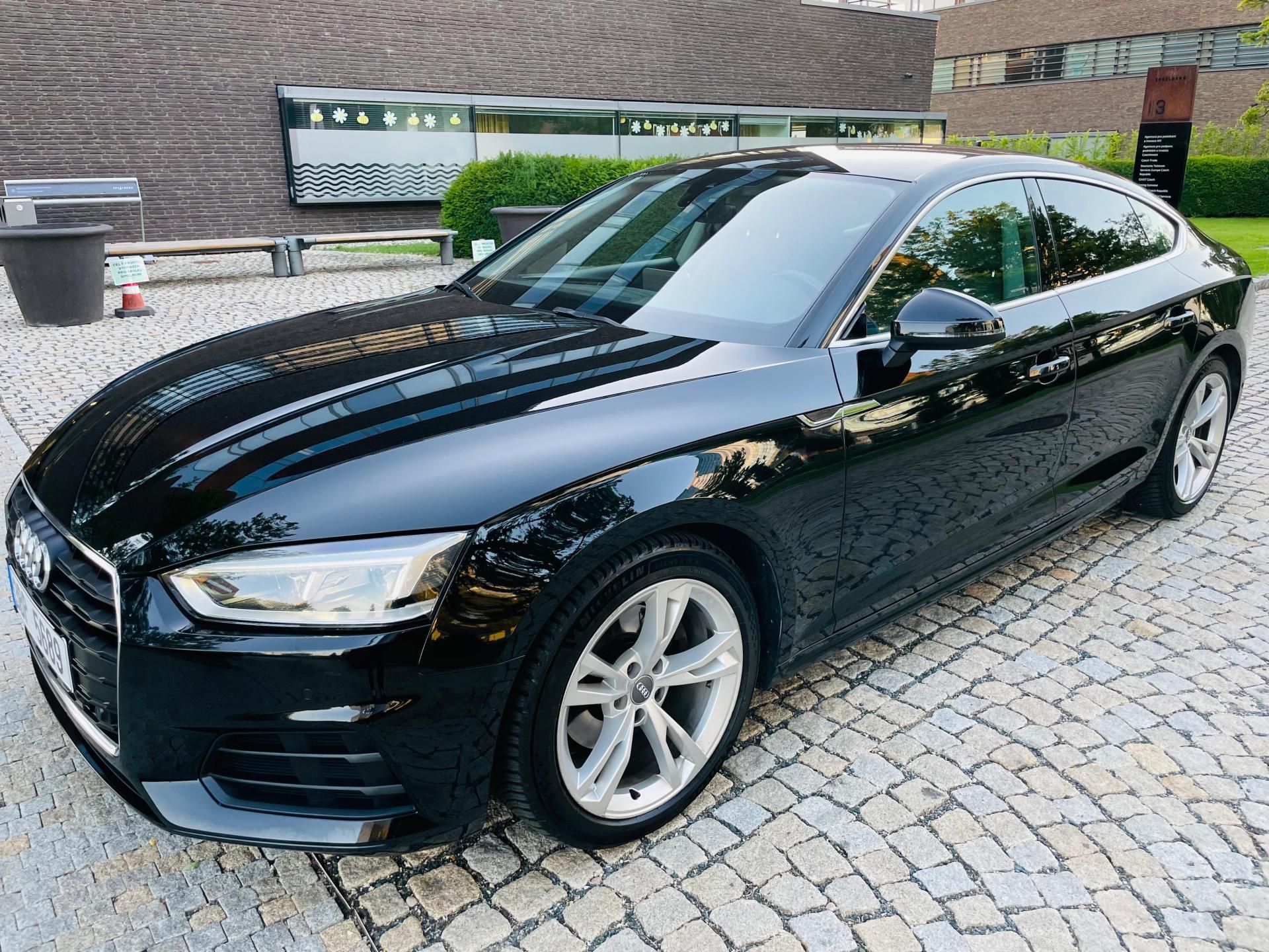 Audi A5, 2.0i 140KW AUT KAMERY SERVISKA - fotka 4