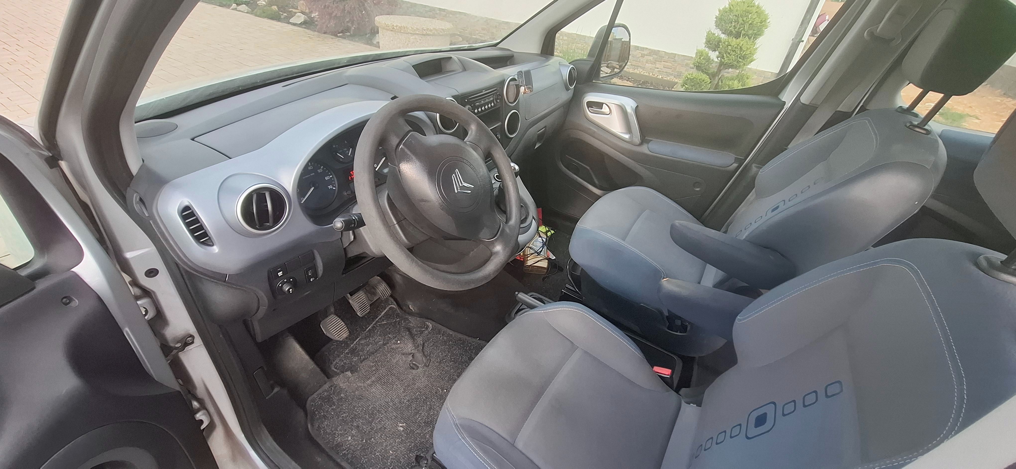 Citroën Berlingo, 1.6 - benzin - fotka 3