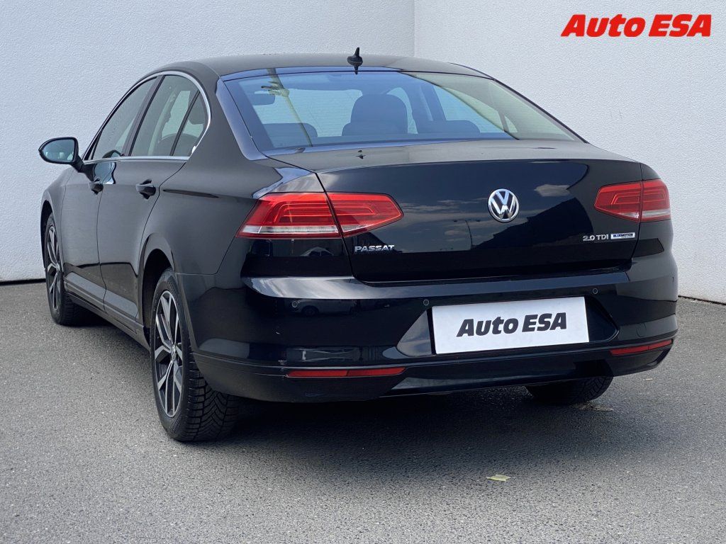 Volkswagen Passat, 2.0TDI,ČR - fotka 6