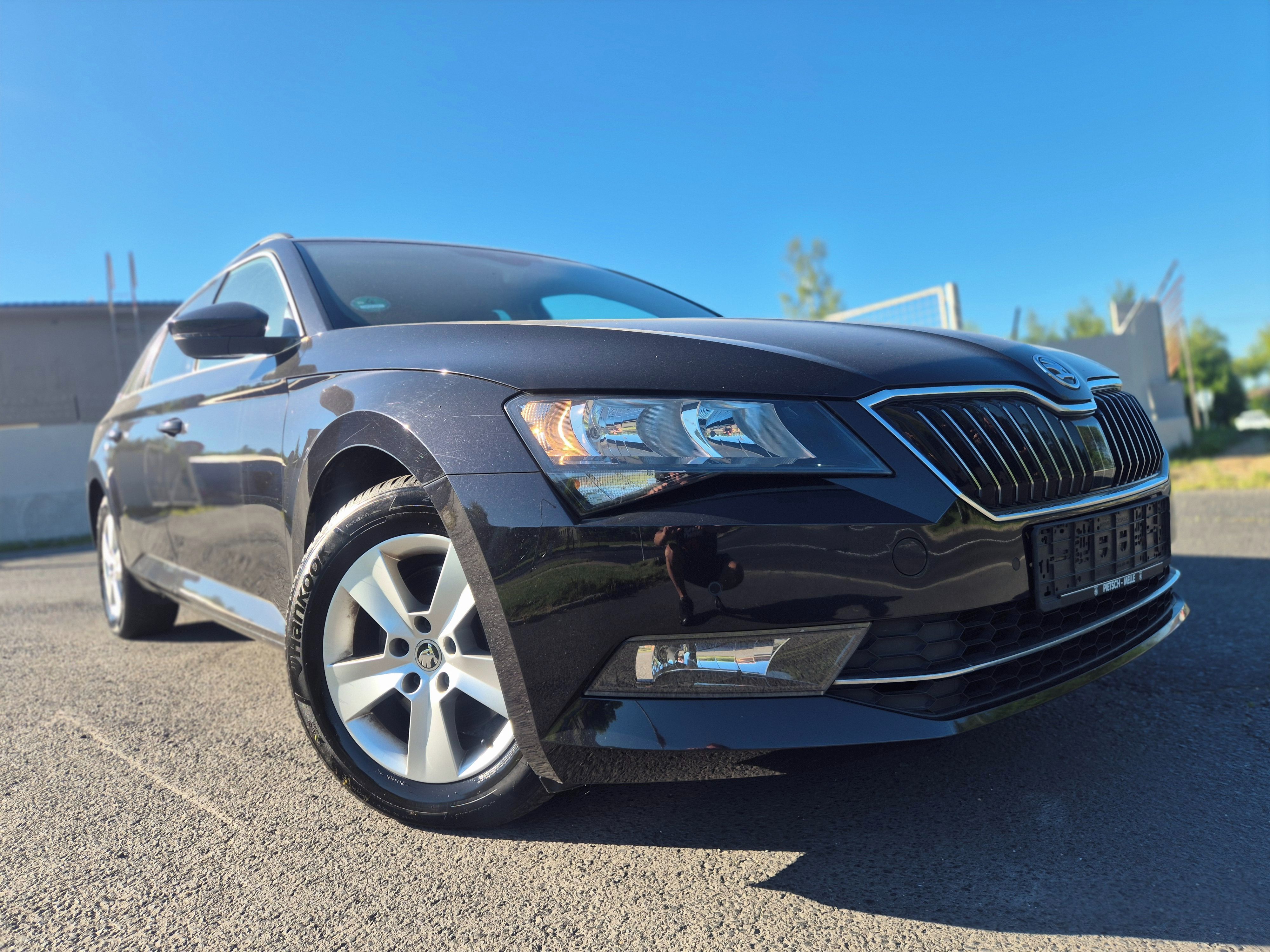 Škoda Superb, 1 maj.plný servis ZÁRUKA 1 ROK