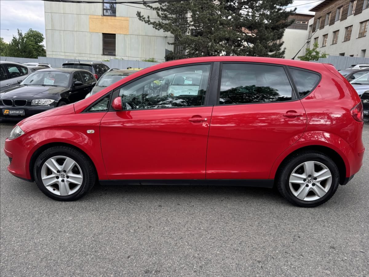 Seat Altea, 1,9 BEZ KOROZE+NOVÉ ROZVODY !! - fotka 4