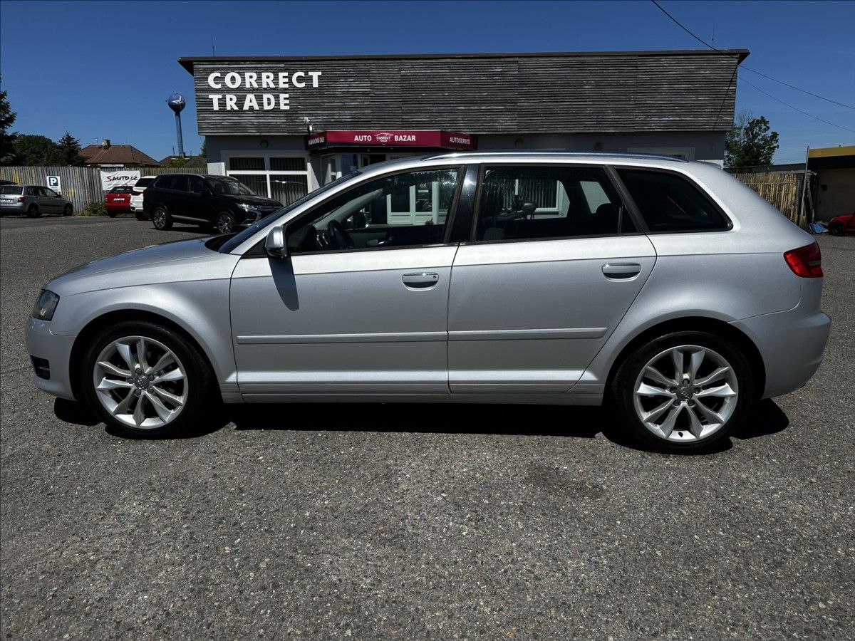 Audi A3, 1,2 TFSI-AUT.KLIMA  Sportback - fotka 2