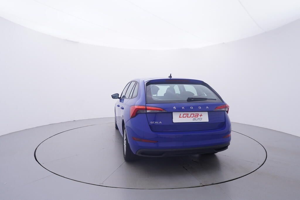 Škoda Scala, Ambition 1.0 TSI 70 kW - fotka 4