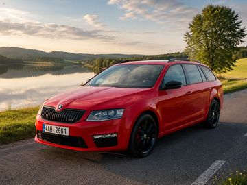 RS Kombi Manuální 220 koní