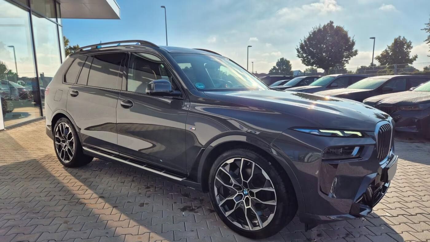 BMW X7, X7 xDrive40d M-Sport/ACC/PanoS - fotka 3