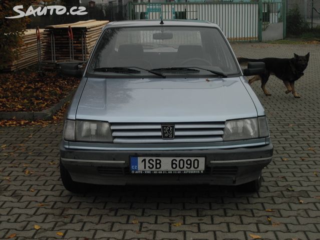 Peugeot 309