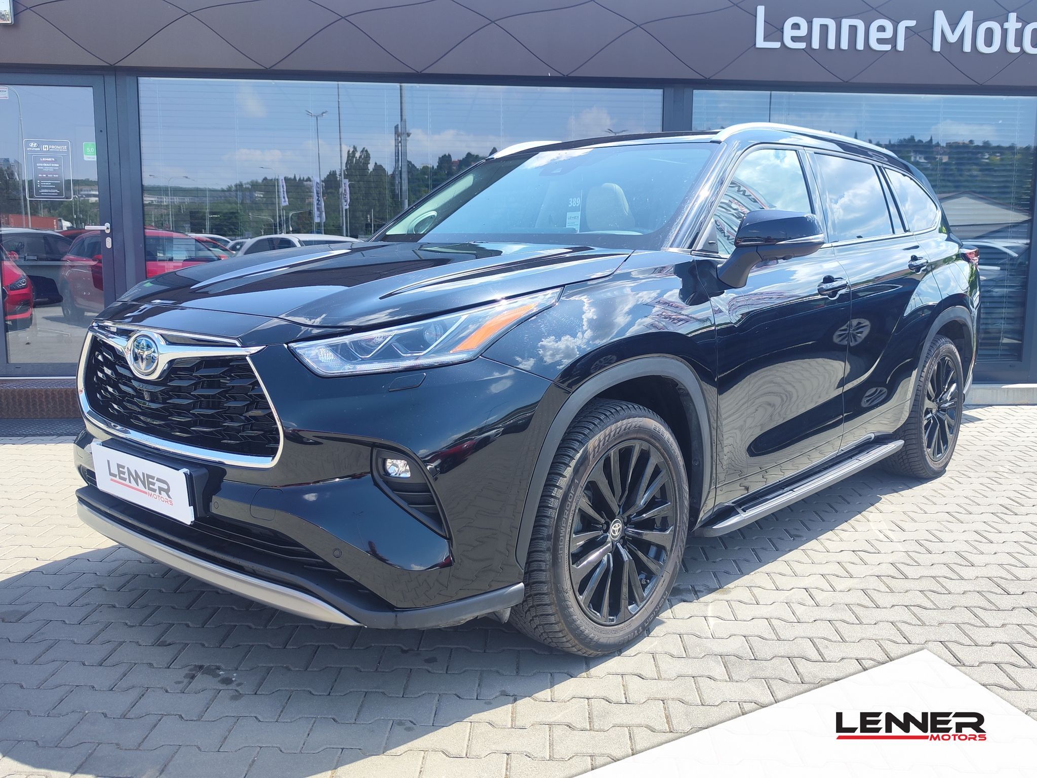 Toyota Highlander, 2.5 HEV/182kW  Executive e-CVT