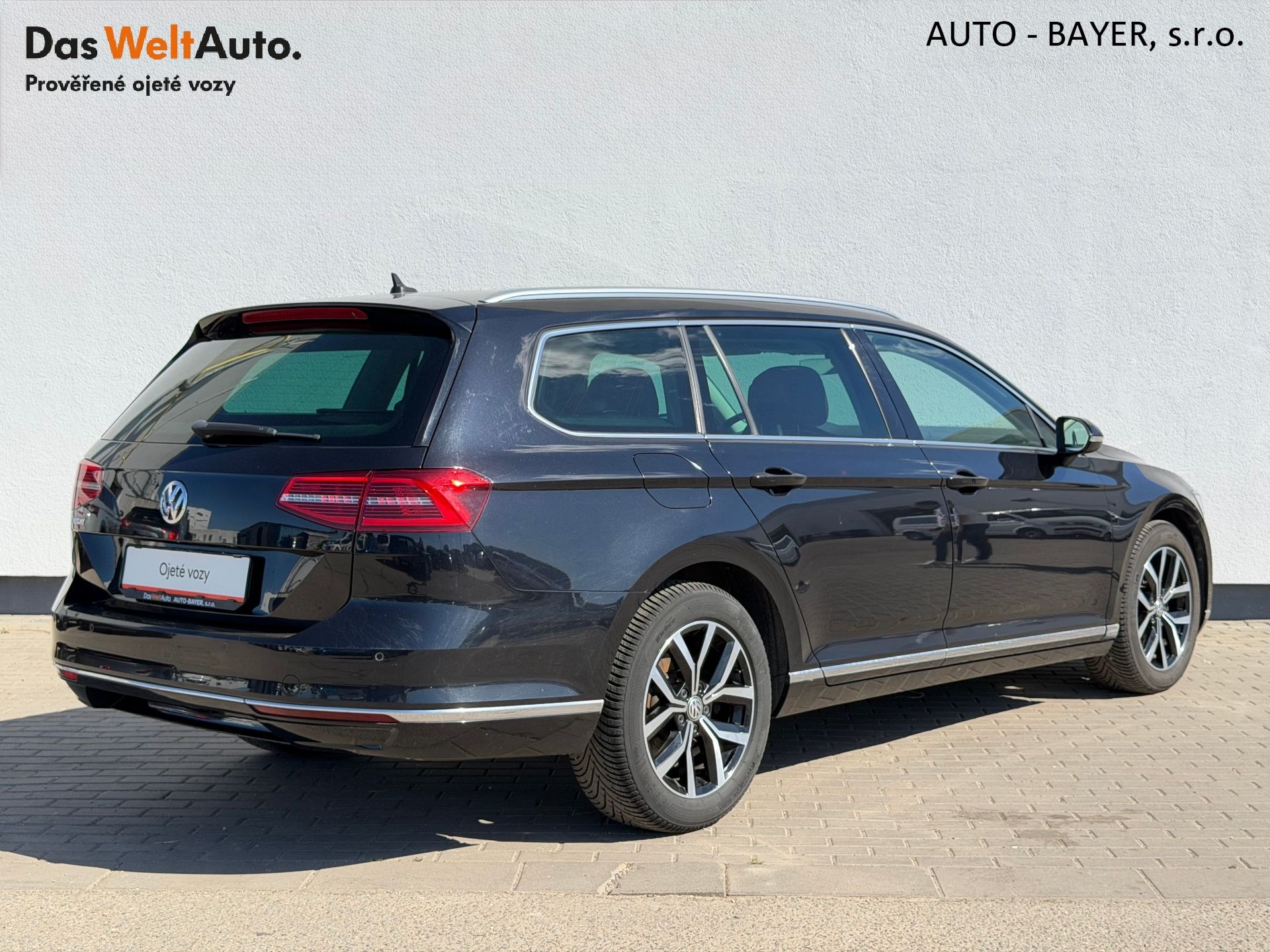 Volkswagen Passat, 2.0TDi 110kW DSG HIGHLINE - fotka 2