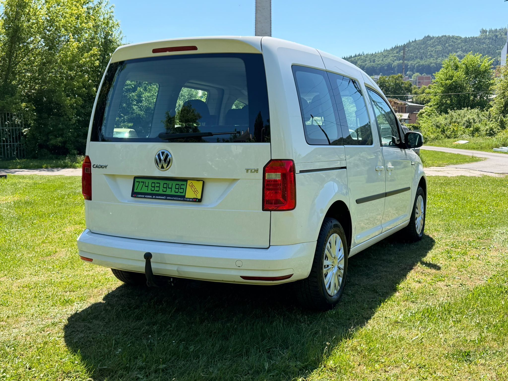 Volkswagen Caddy, 2,0 TDI - 75 KW - fotka 6