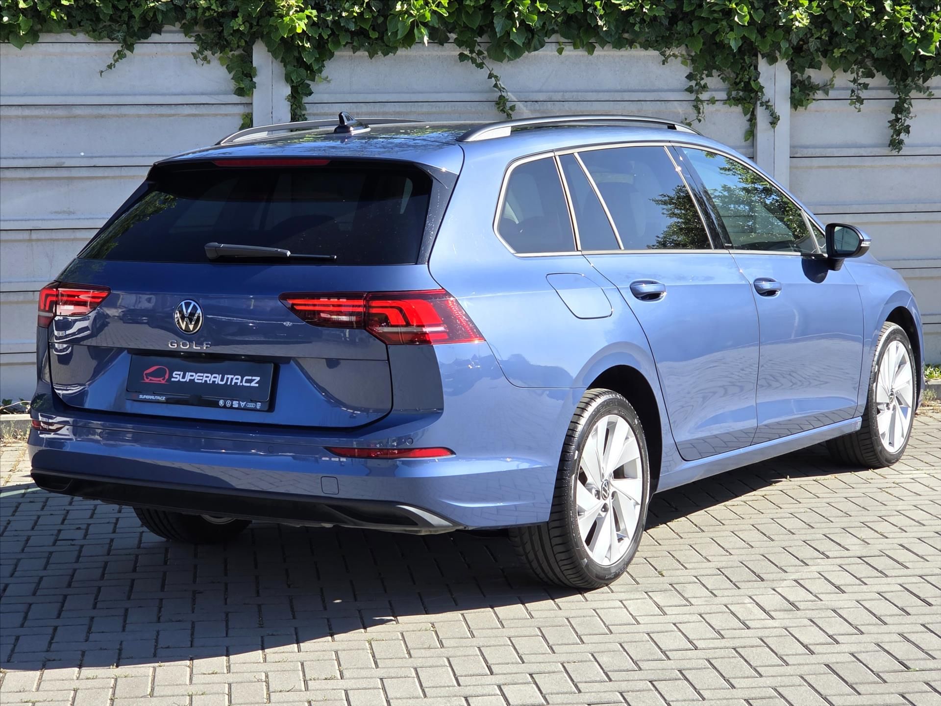 Volkswagen Golf, 2,0 TDi 110kW DSG Life Tov.zár - fotka 6
