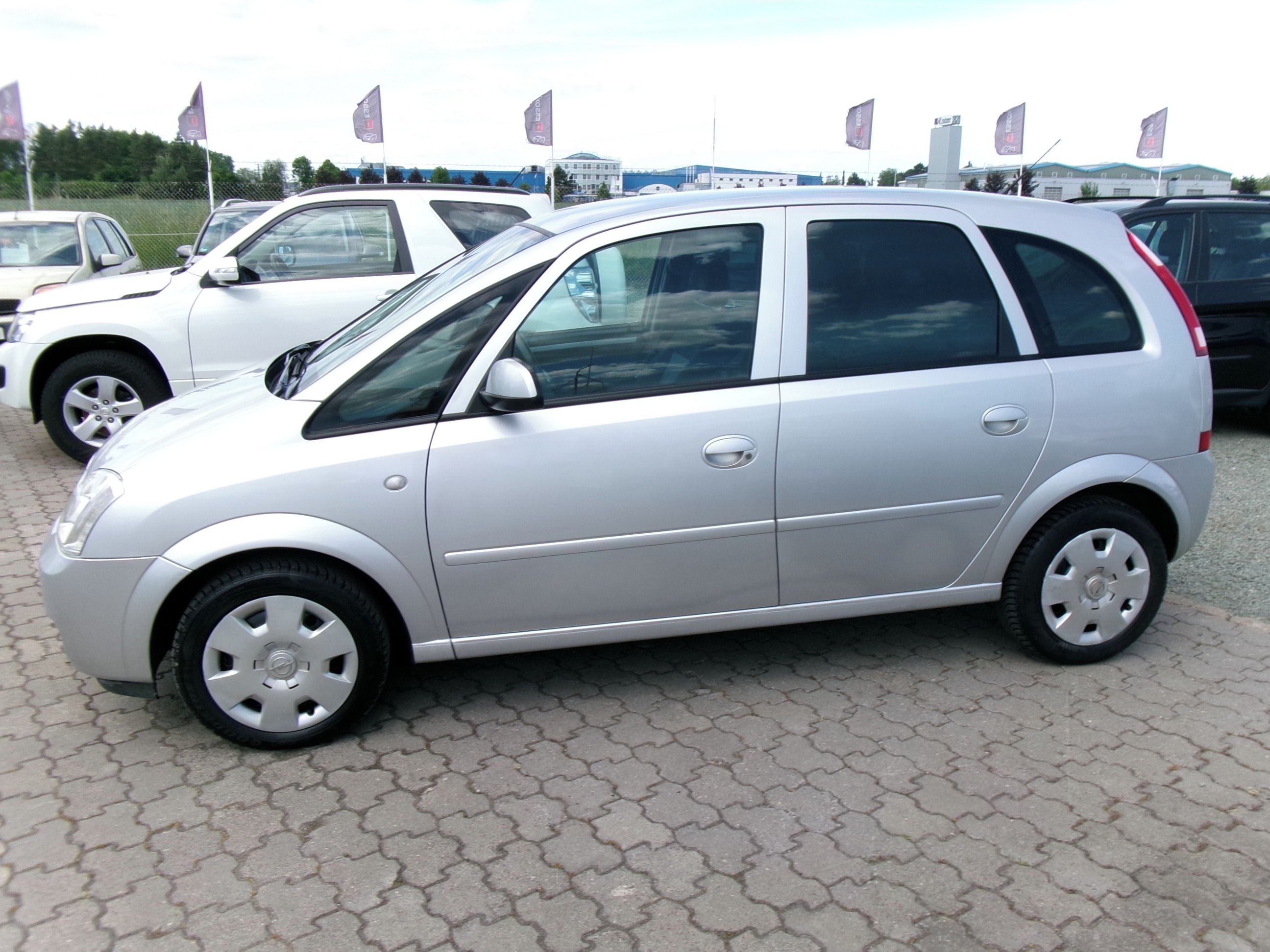 Opel Meriva, 1.6i 74kw,serviska - fotka 4