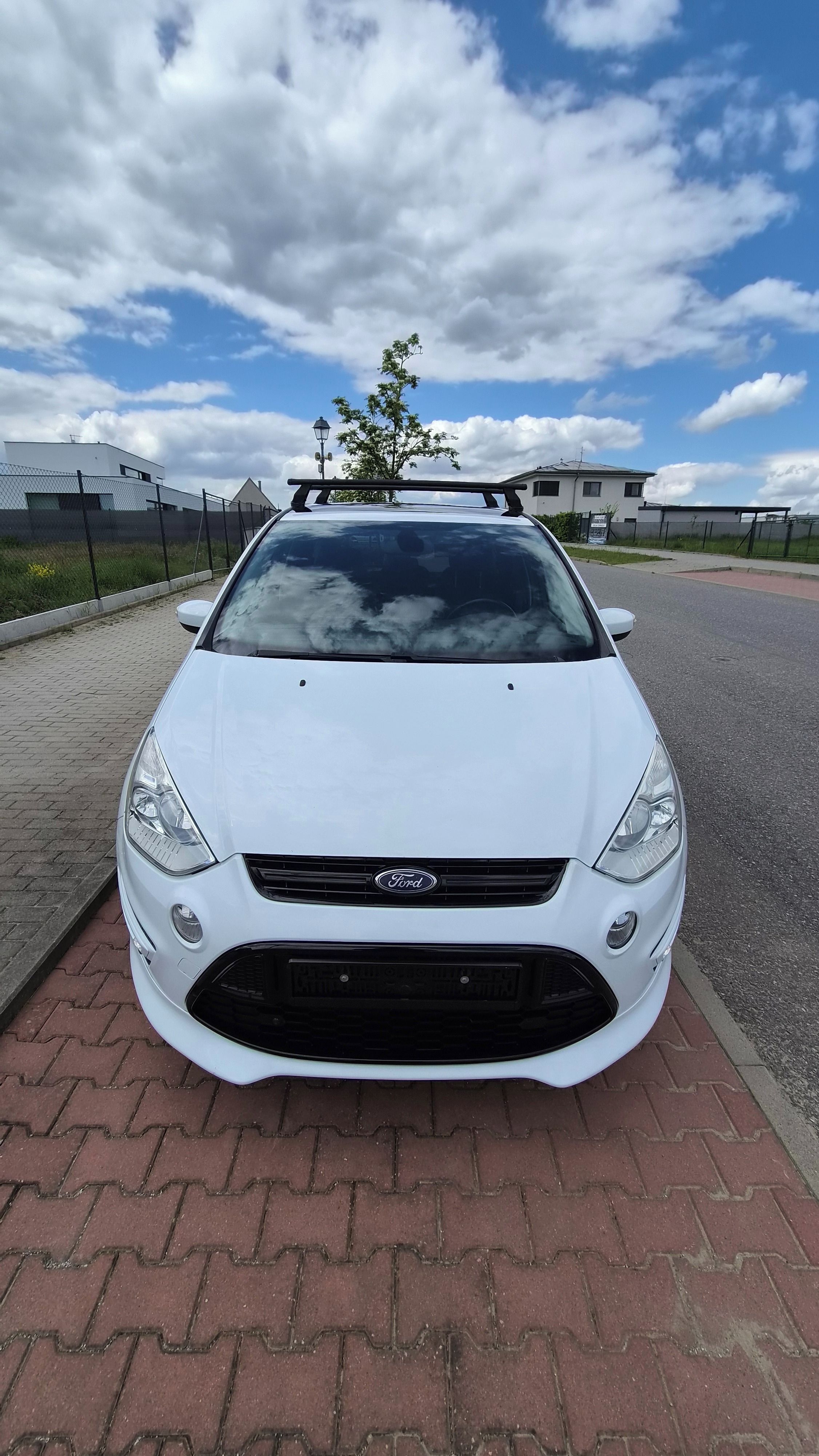 Ford S-MAX, ST packet 2.0 TDCi - tažné - fotka 2
