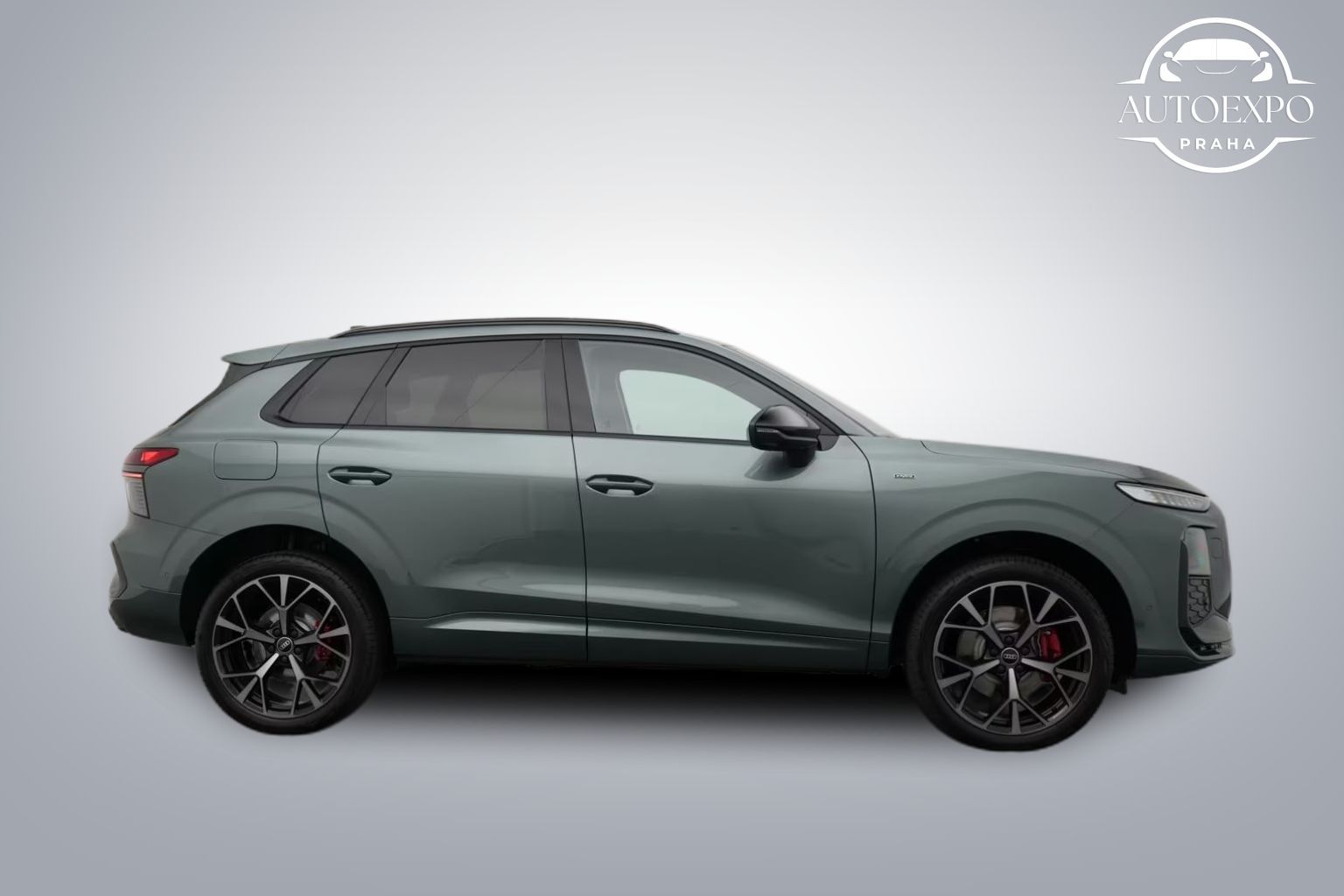 Audi Q3, e-hybrid S line MATRIX - fotka 3