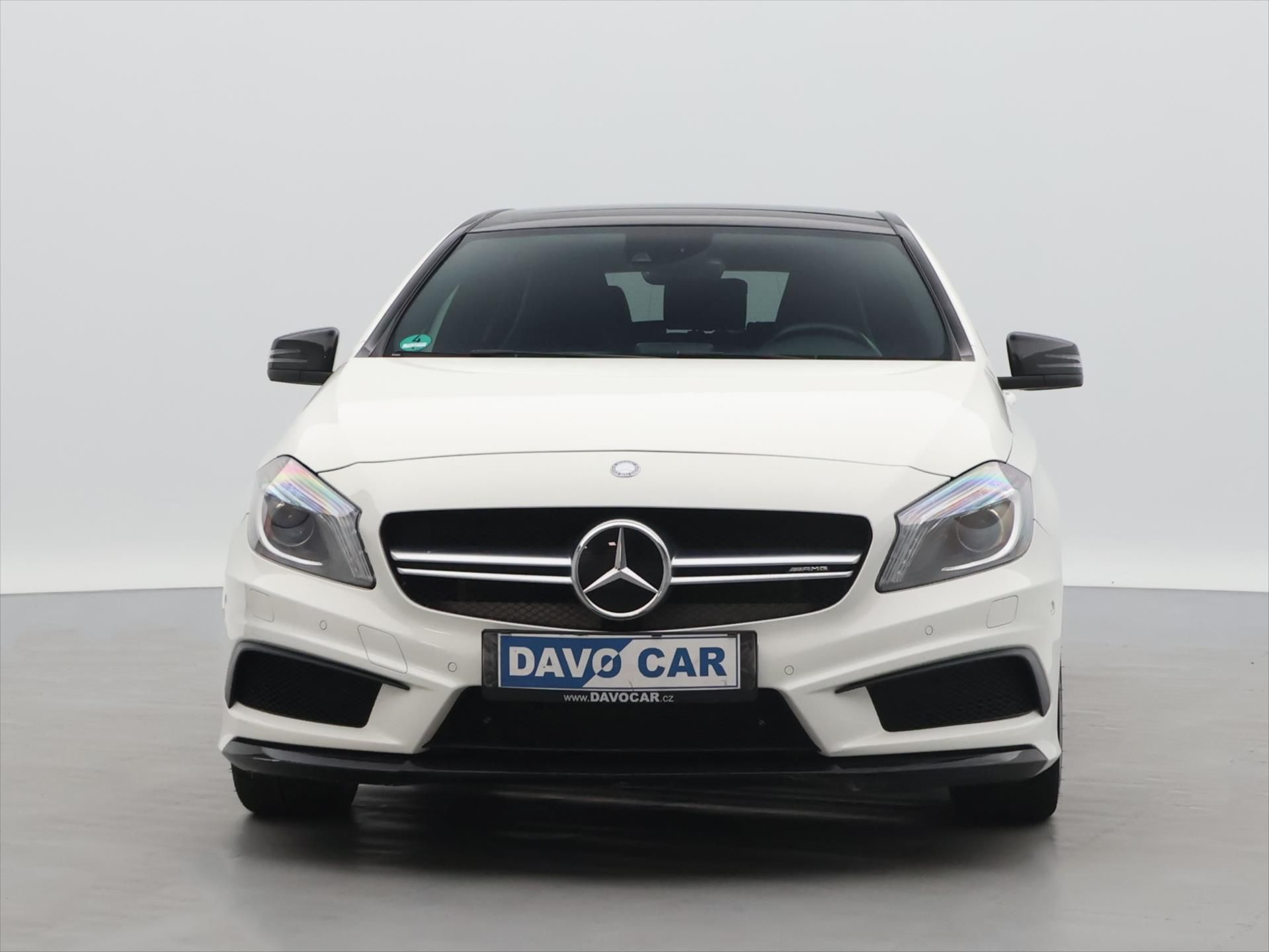 Mercedes-Benz Třídy A, 2,0 45 265 kW 4Matic AMG - fotka 2