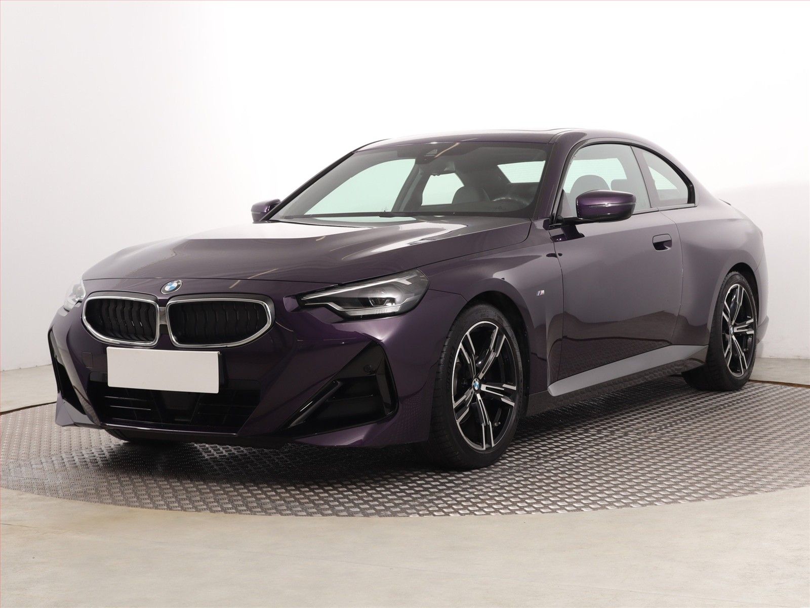 BMW Řada 2, 220 i - fotka 2