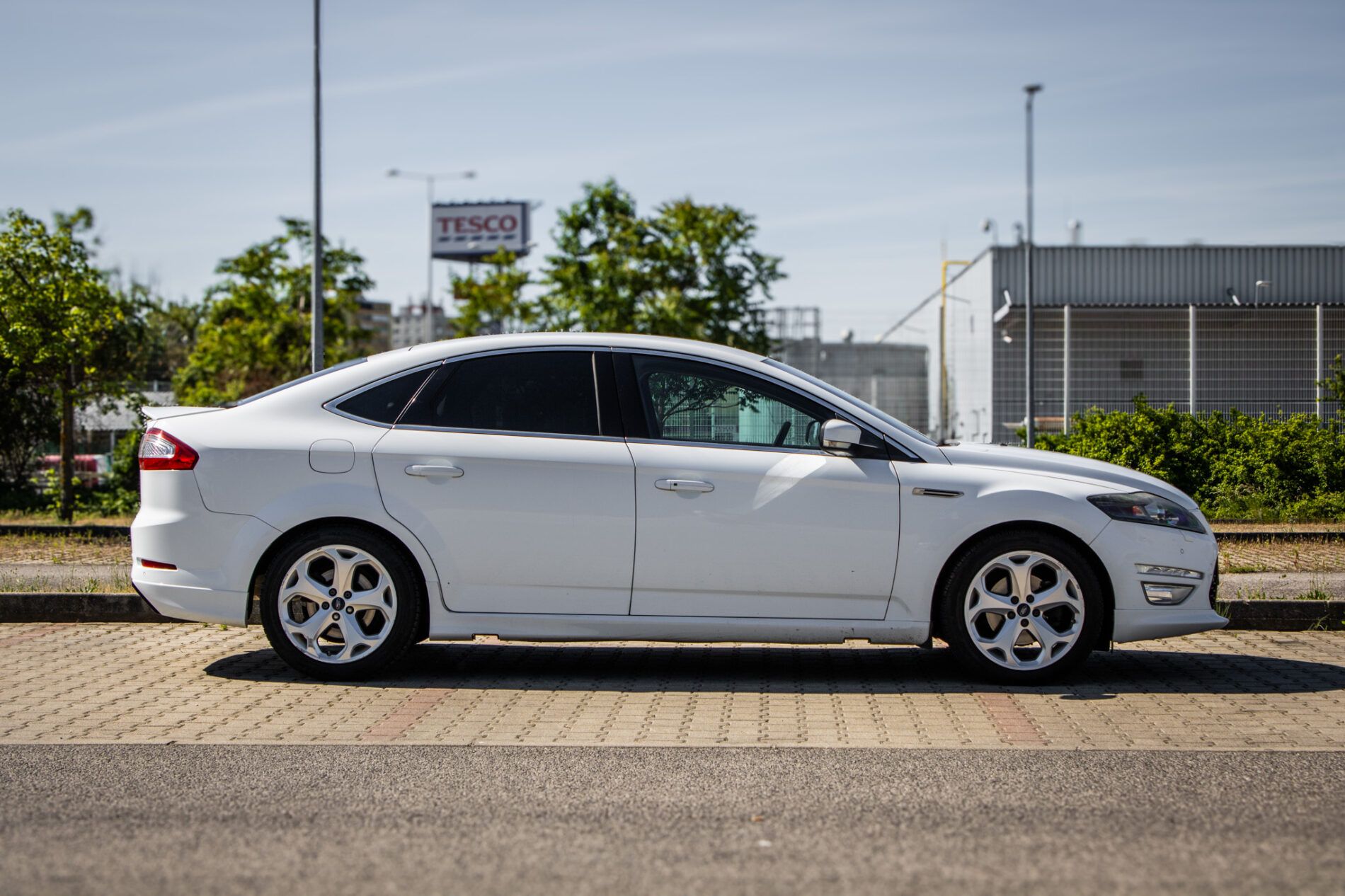 Ford Mondeo - fotka 4
