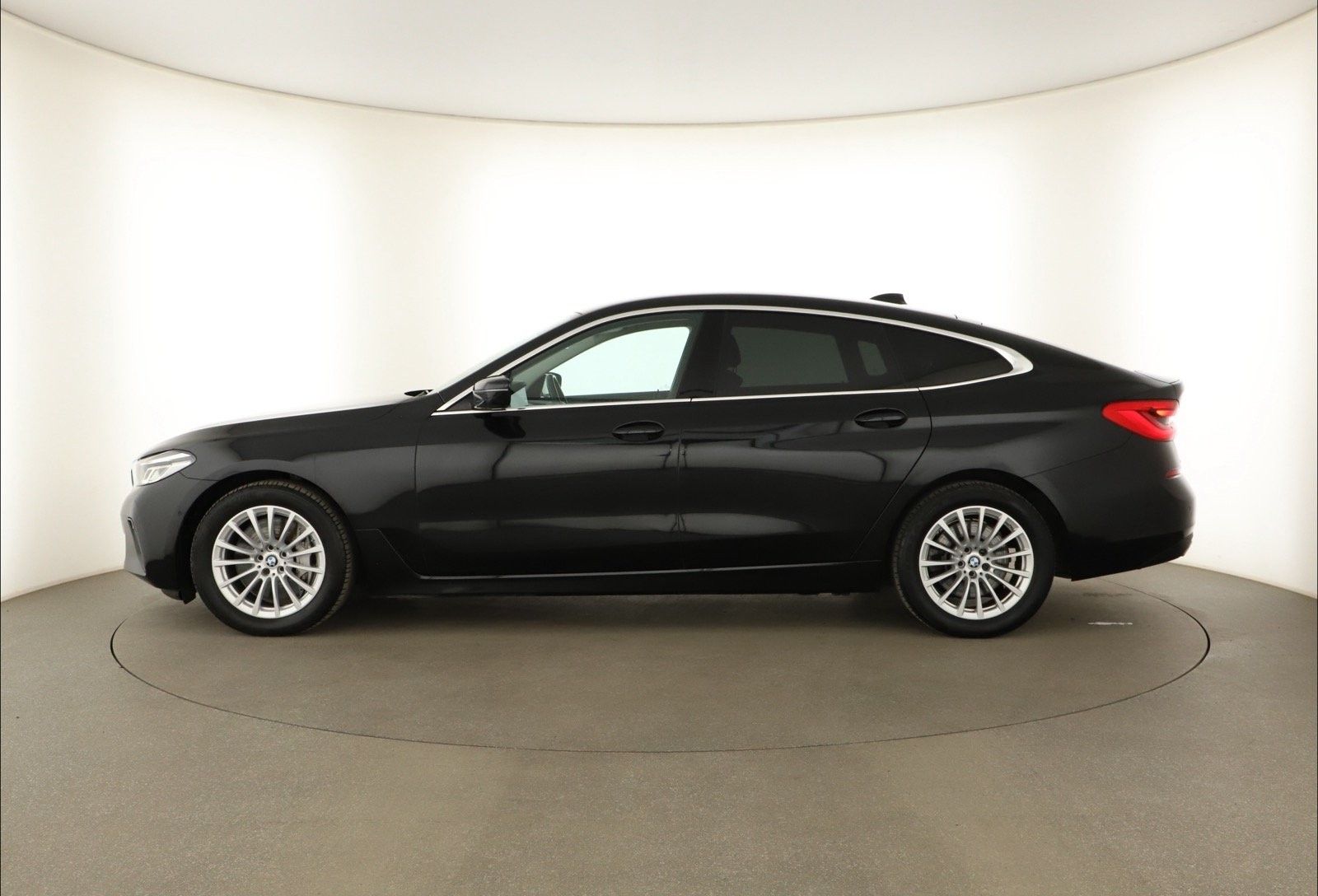 BMW Řada 6, 640i xDrive GT - fotka 3