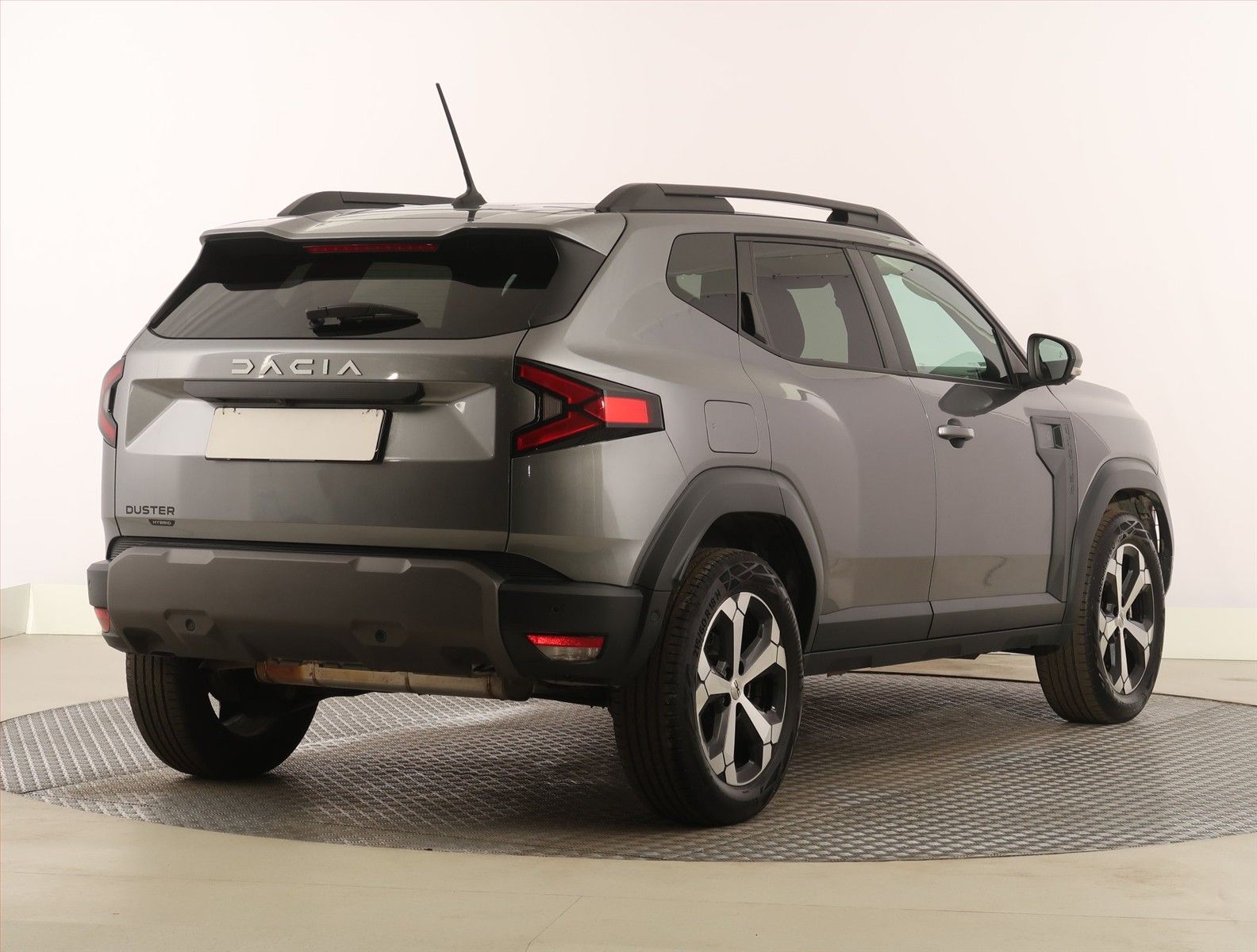 Dacia Duster, 1.6 Hybrid, Journey, Automat - fotka 5