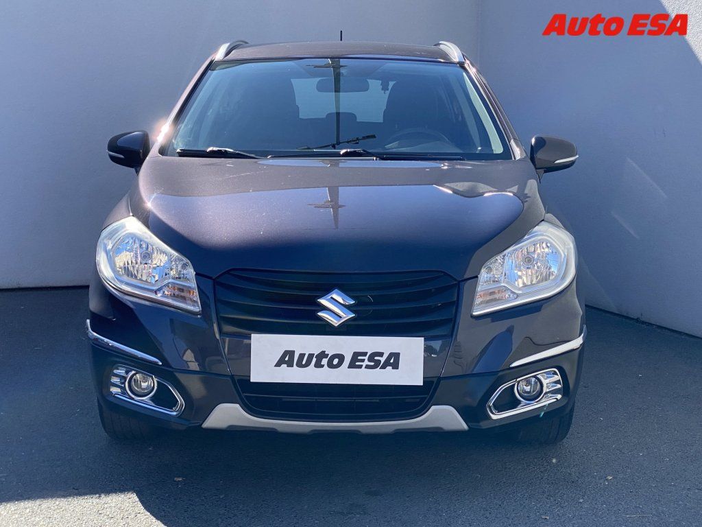 Suzuki SX4, 1.6i,Club - fotka 2