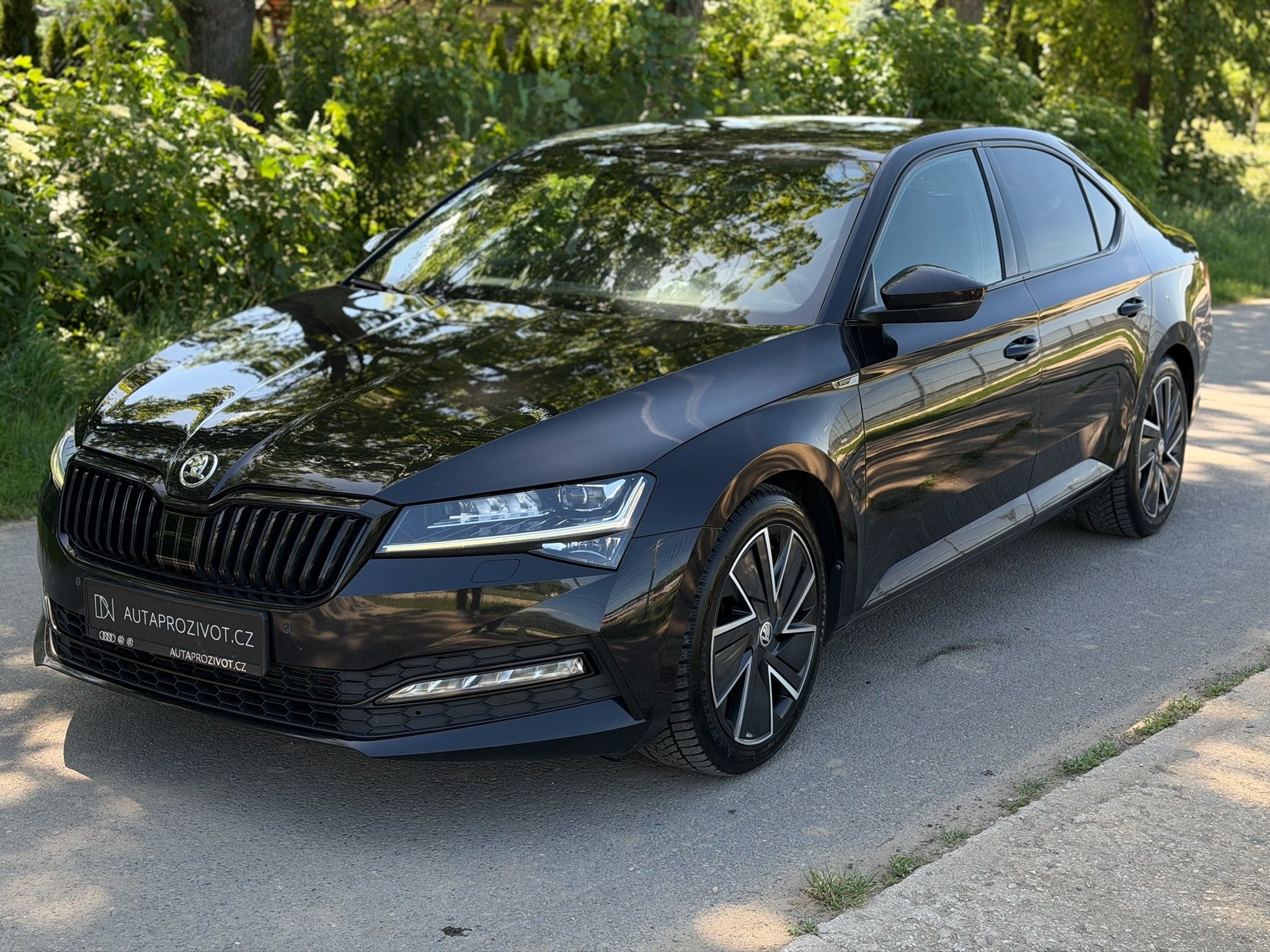 Škoda Superb, 2.0TDI(147kW)Sportline DSG 4x4 - fotka 3