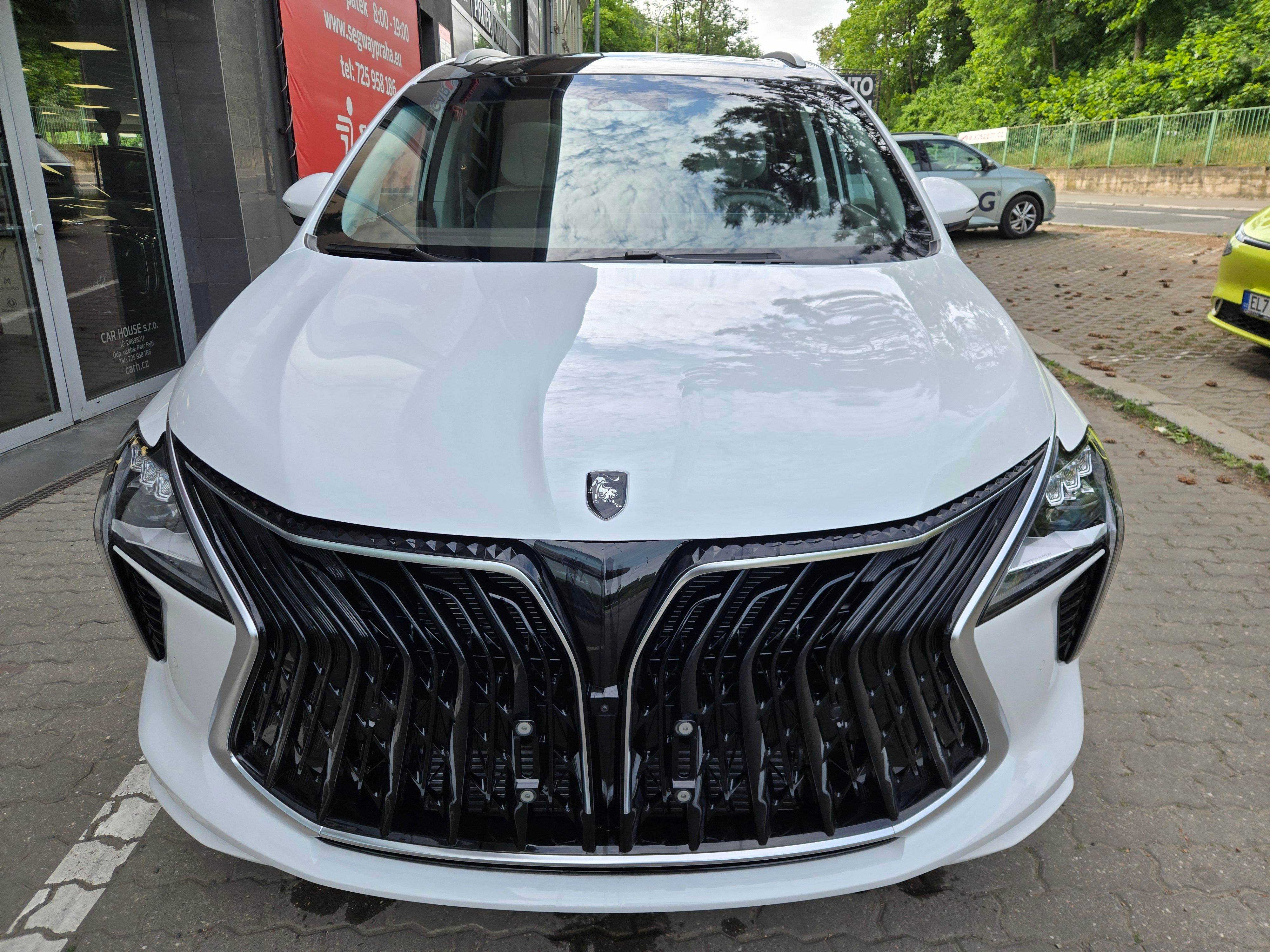Dongfeng U-Tour, FR Media Connect+Urban packet - fotka 3