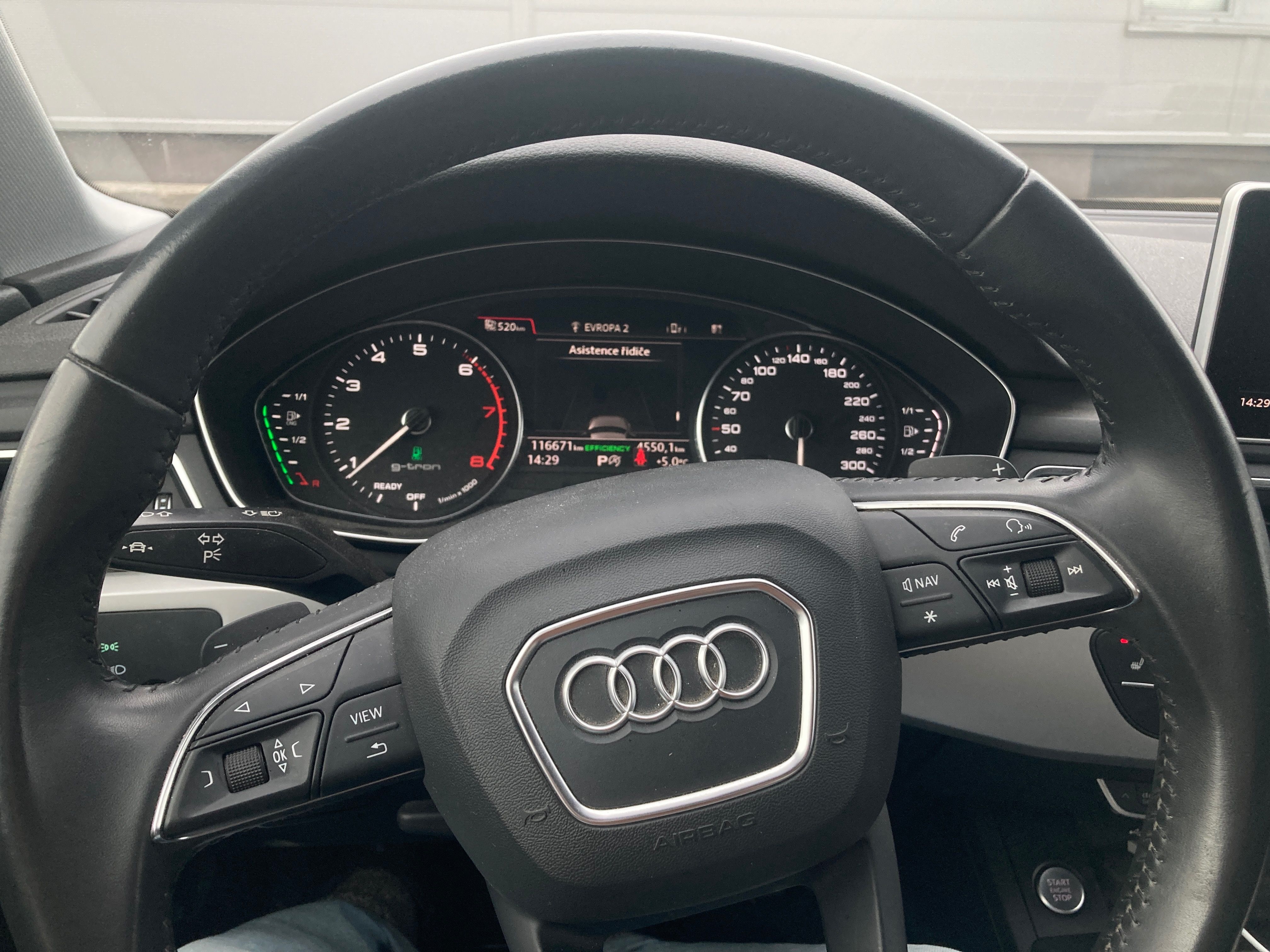 Audi A4 Avant - fotka 6