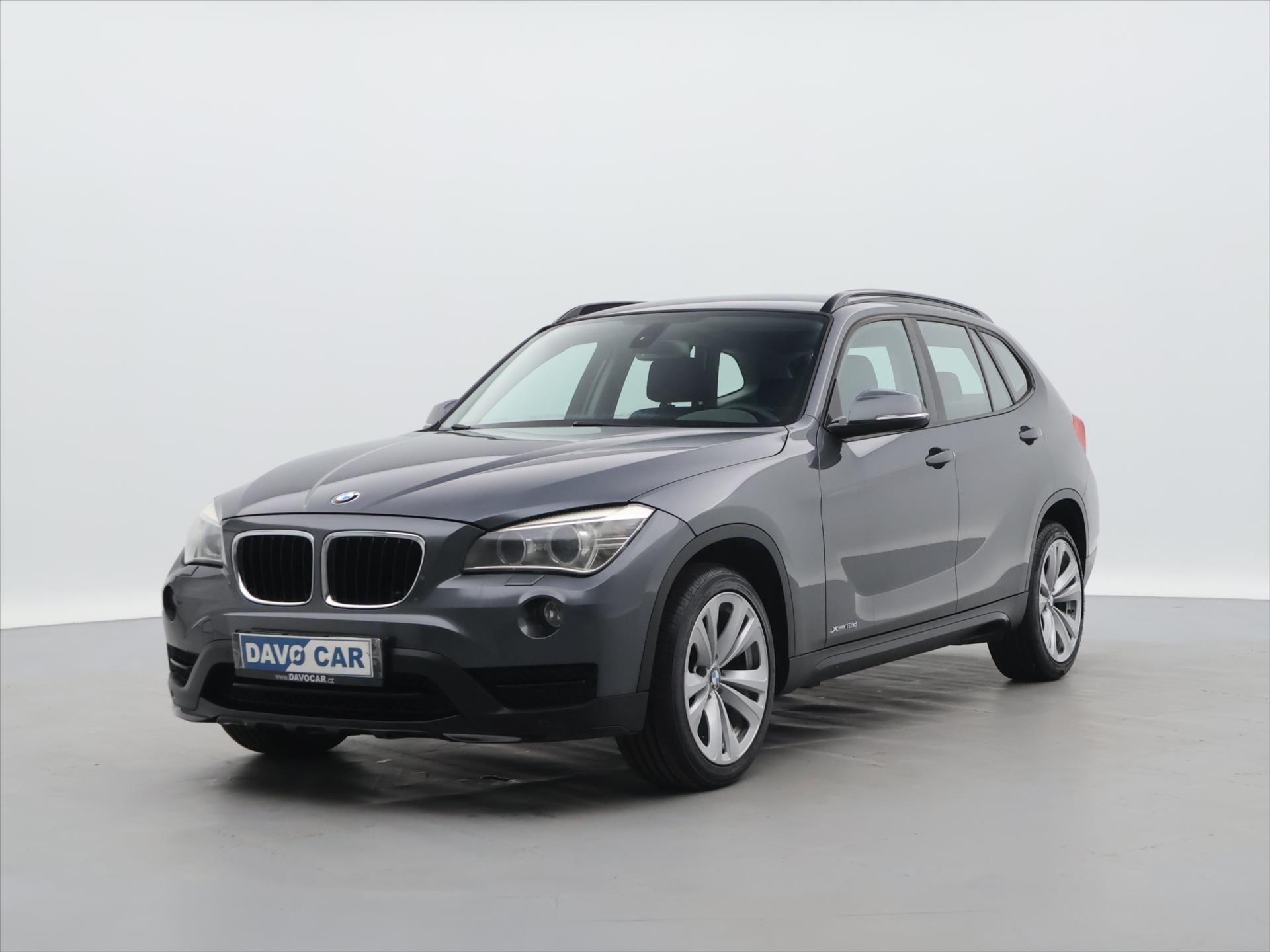 BMW X1, 2,0 18da 105kW xD Sport Line - fotka 3