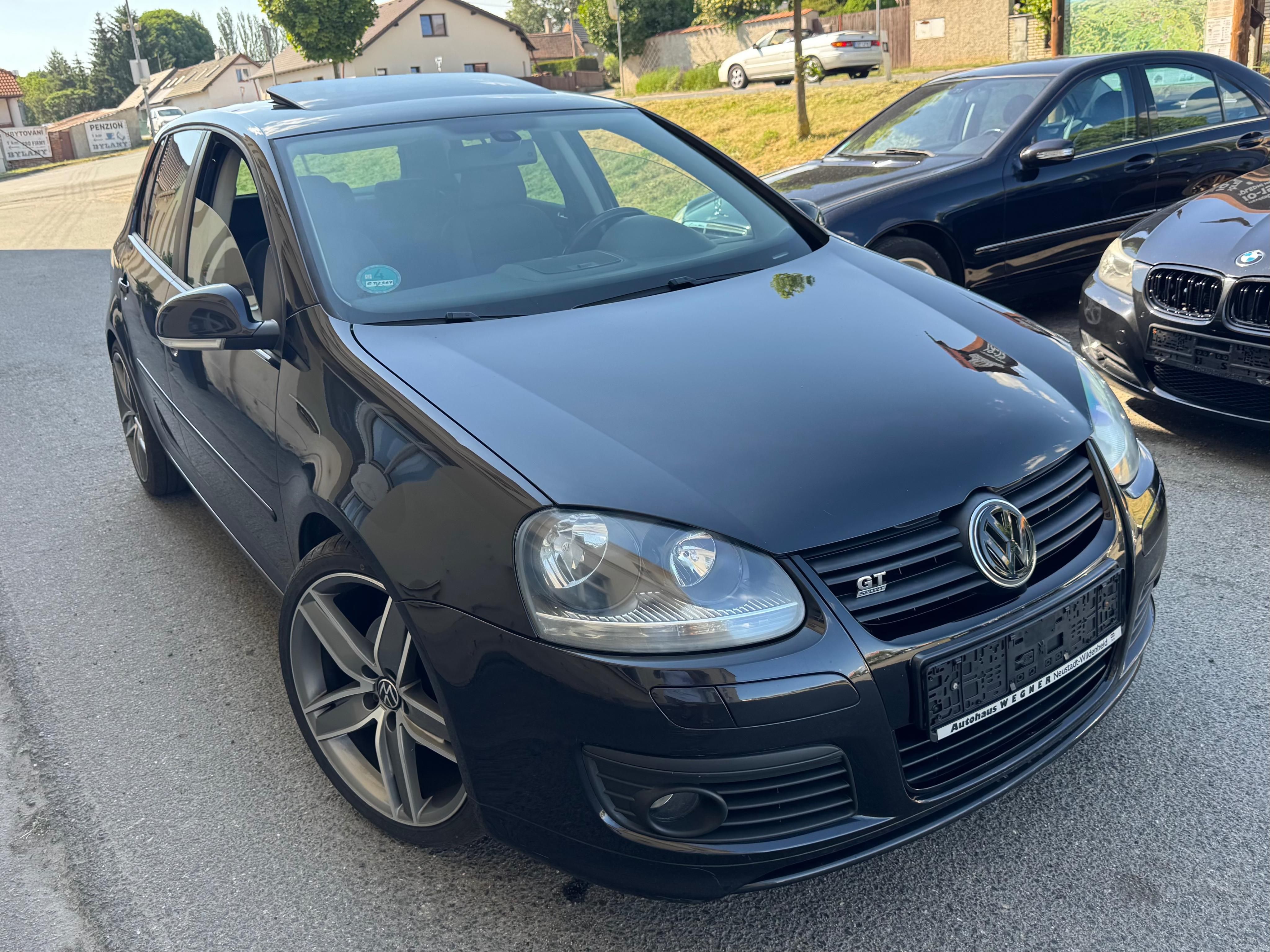 Volkswagen Golf, V. 1.4TSi GT Packet - fotka 2
