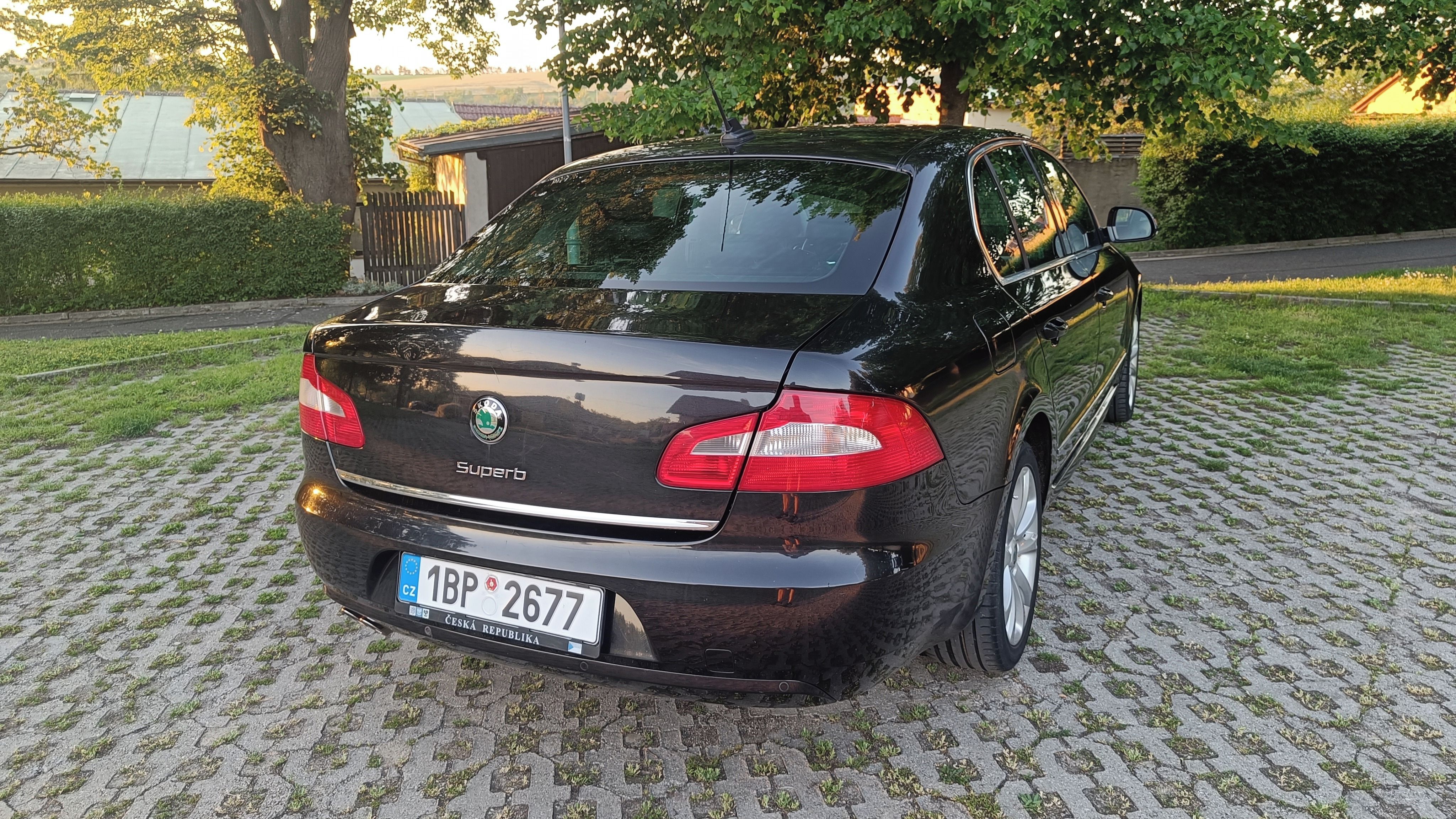 Škoda Superb, 2.0 TDi 125kW Elegance - fotka 4