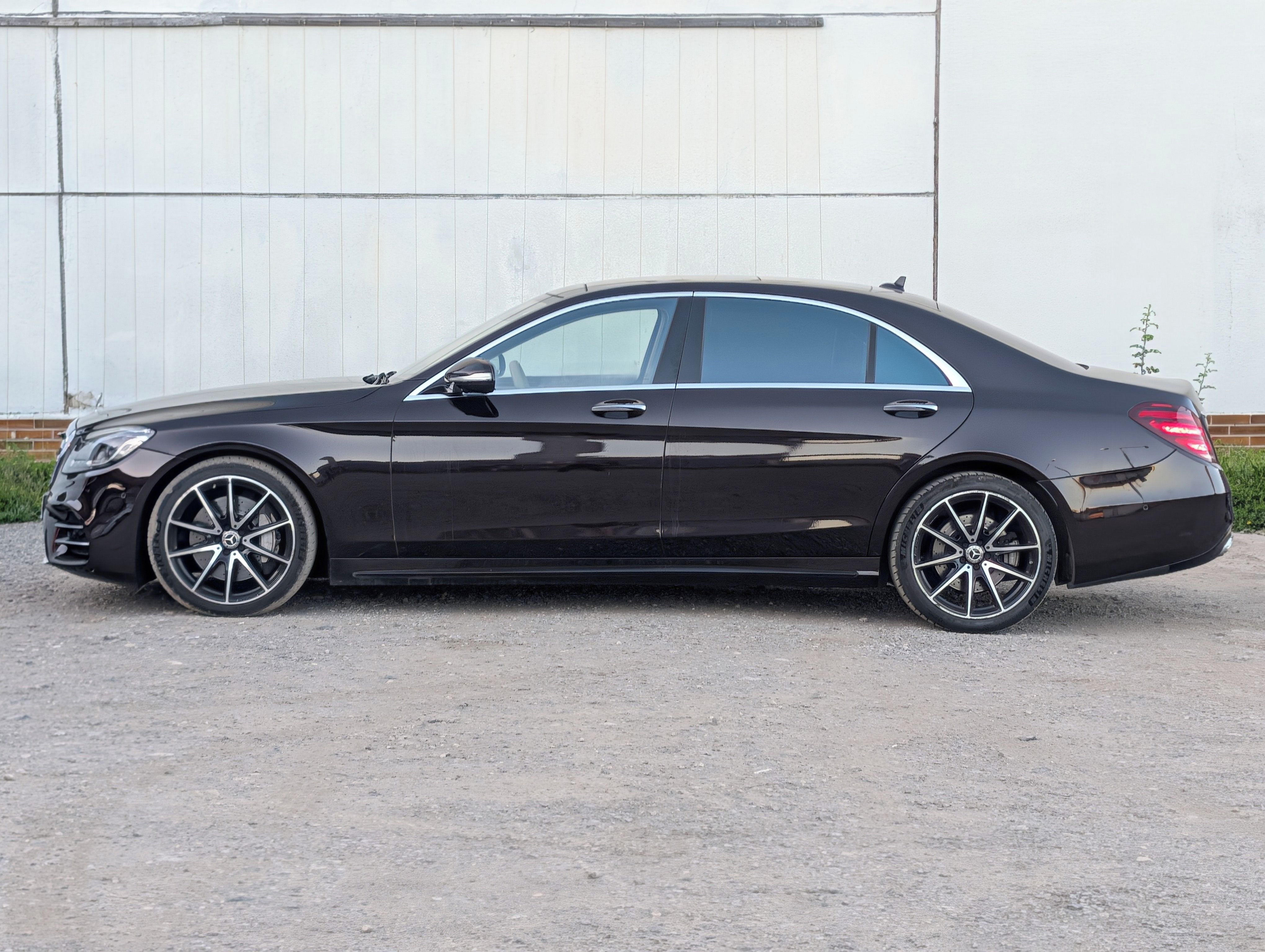 Mercedes-Benz Třídy S, 400d L Exclusive Grand Edition - fotka 2
