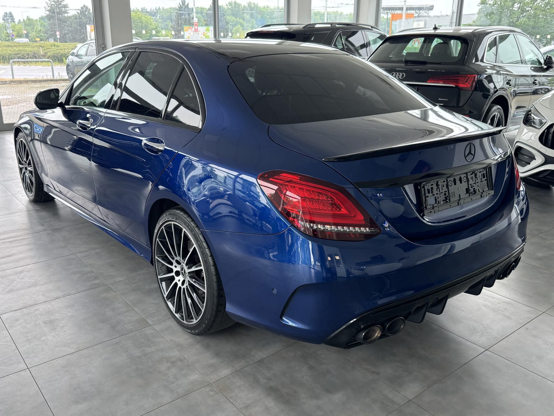 Mercedes-Benz Třídy C, C200 4M AMG LED PANORAMA - fotka 5