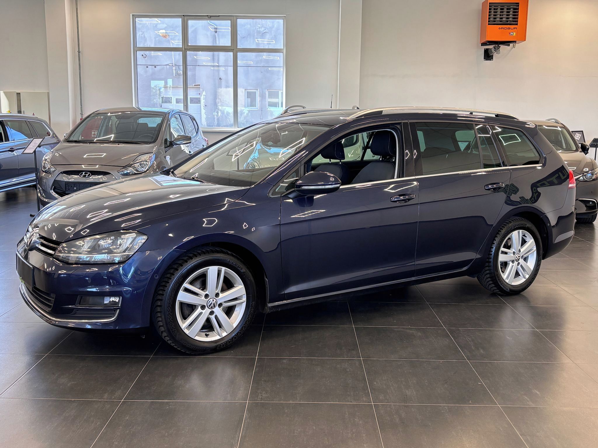 Volkswagen Golf, 2.0TDI, 110kW, rok 2015, 4x4 - fotka 3