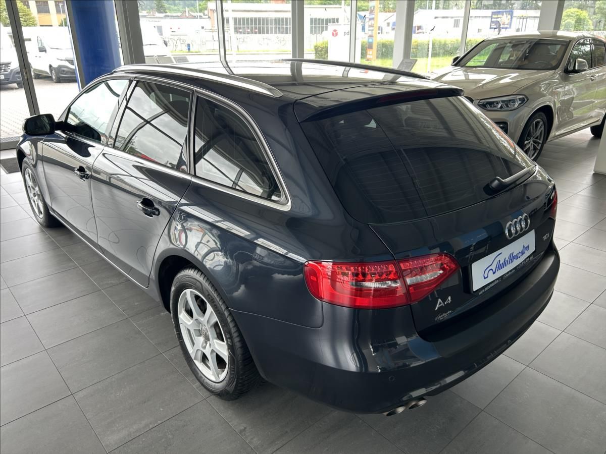 Audi A4, 2,0   TDI,B8.5,SERVISKA,TAŽNÉ - fotka 4